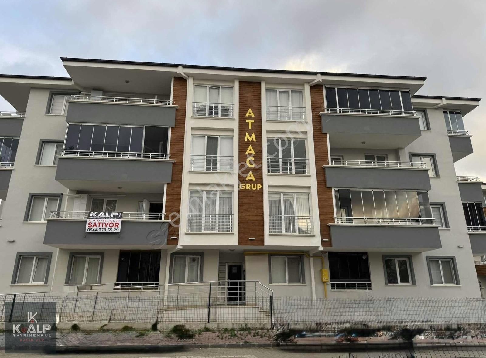 Kalp Satıyor!..sarıcalıda 3+1 Daire.sıfır Ayarında Arakatta