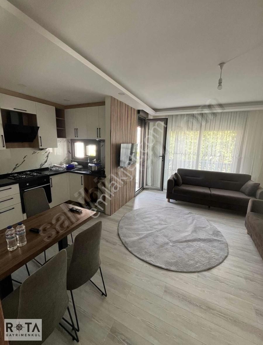 Altınoluk Merkez 1+1 Sıfır Daire Sıfır Eşyalı Kiralık
