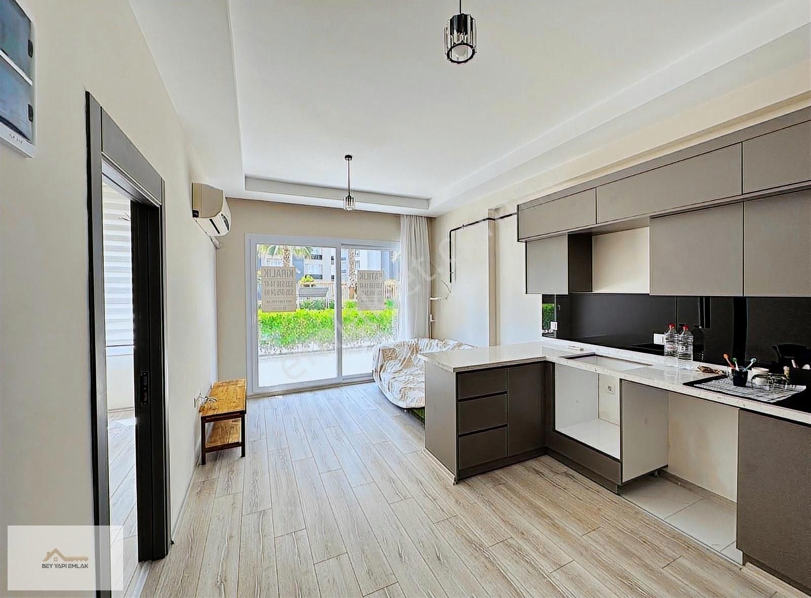 Denize Yakın Havuzlu Sitede Boş Kiralik Daire İster Yazlık İ