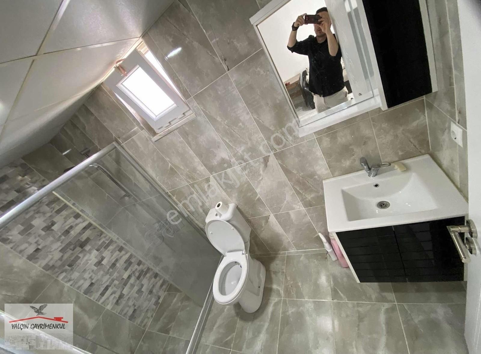 Atakum Yenimahallede Cambalkonlu Kombili Eşyalı Satılık 1+1