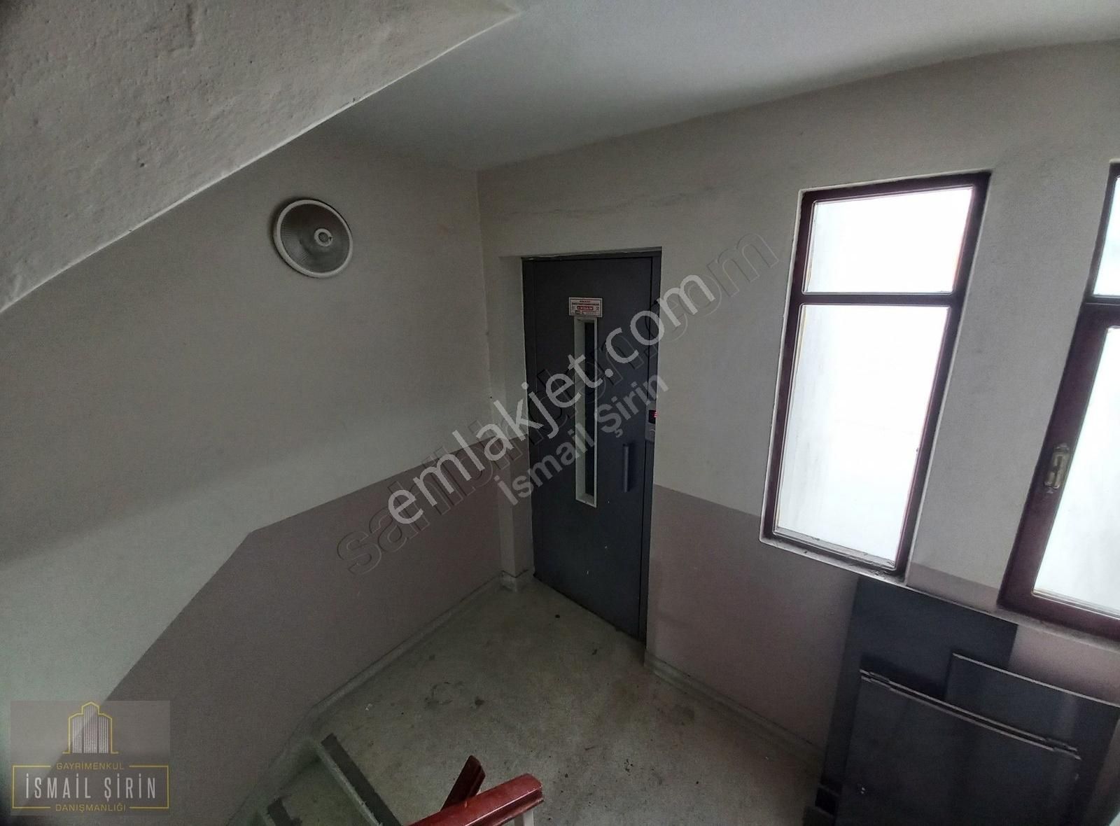 İsmail Şirinden İstiklal Cd Üzerinde Ara Kat Asansörlü 2+1 Ofis - Görsel 17