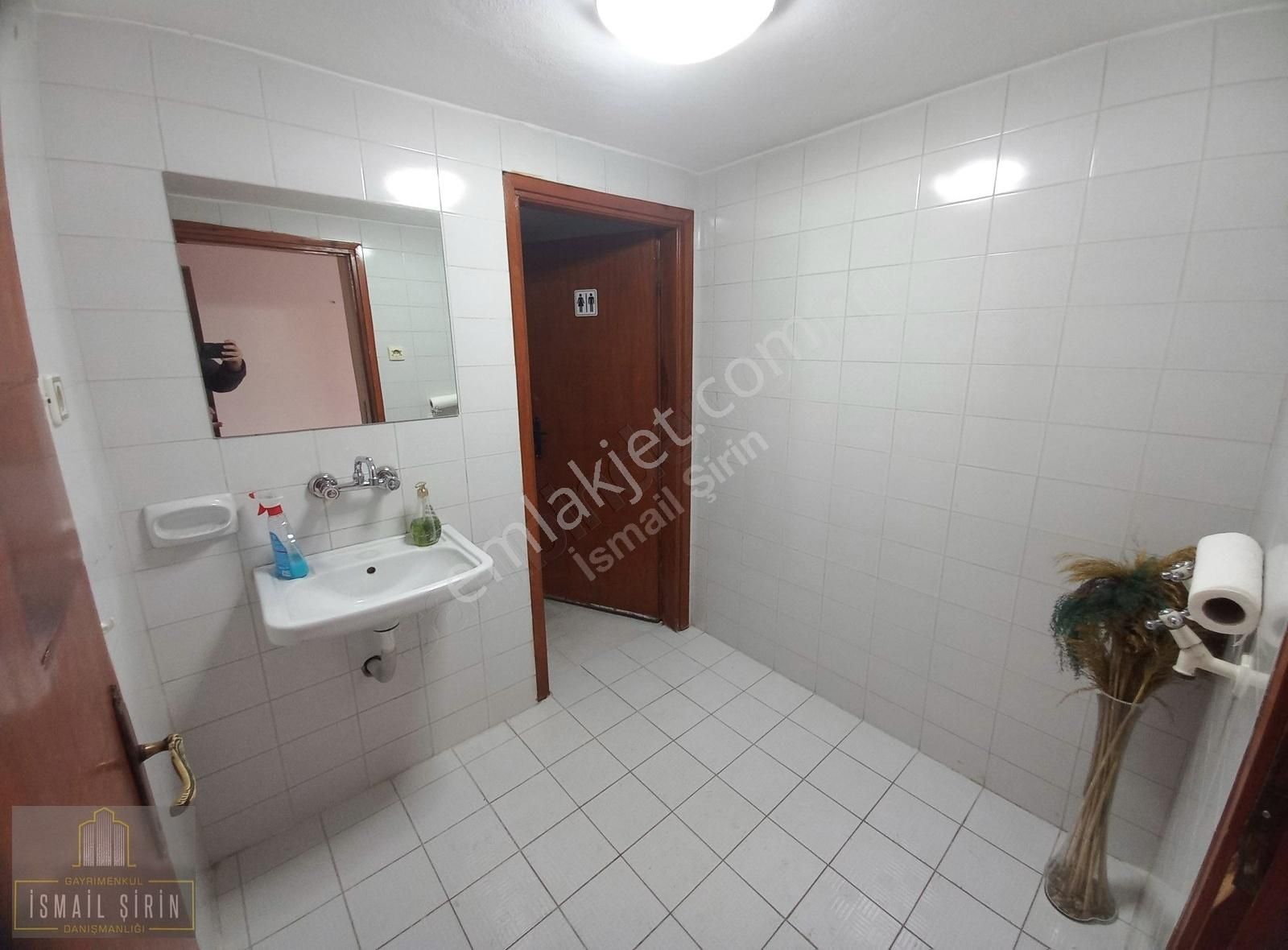 İsmail Şirinden İstiklal Cd Üzerinde Ara Kat Asansörlü 2+1 Ofis - Görsel 14