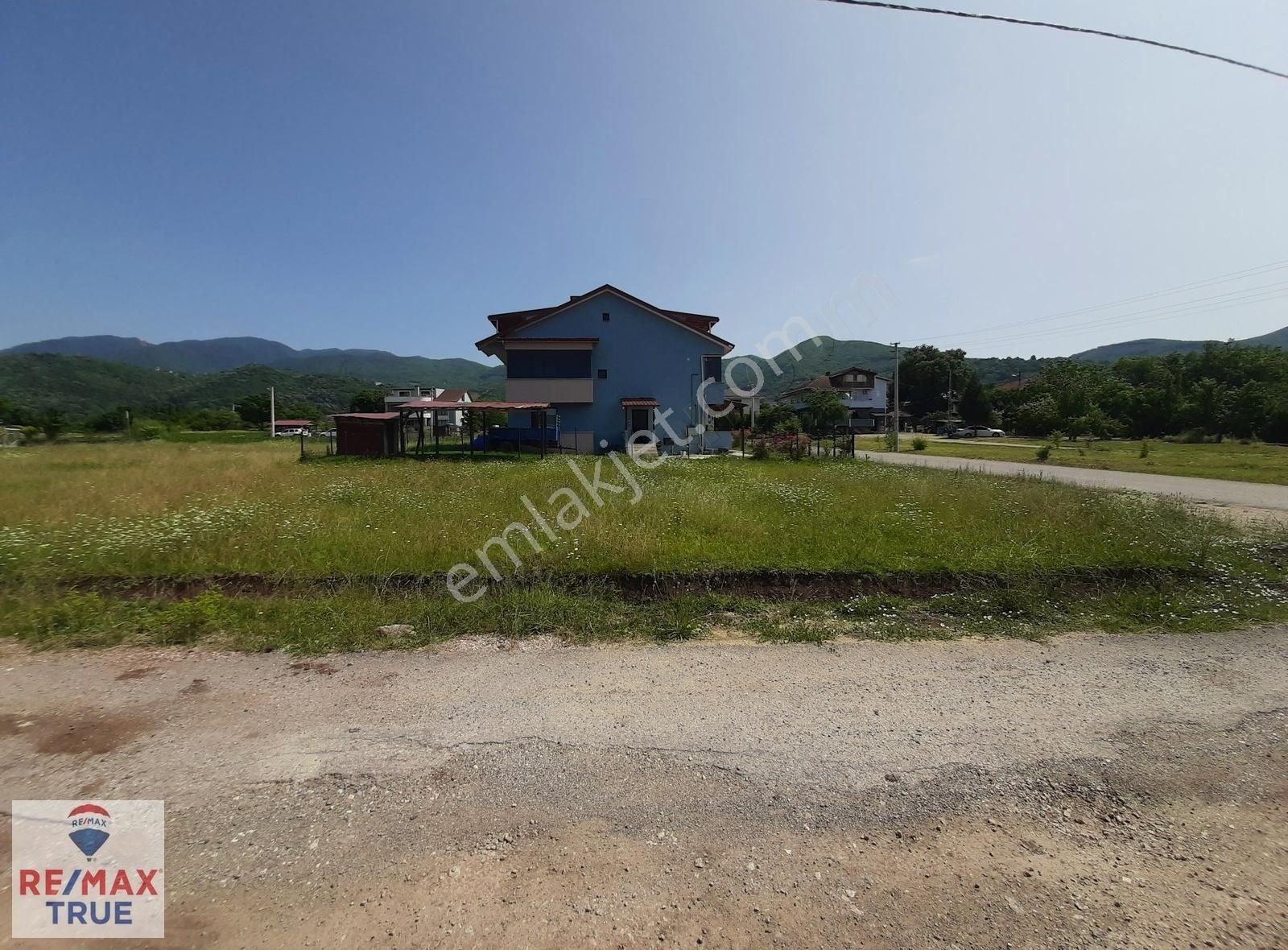 Kartepe Arslanbey'de Satılık 408 M2 İmarlı Arsa