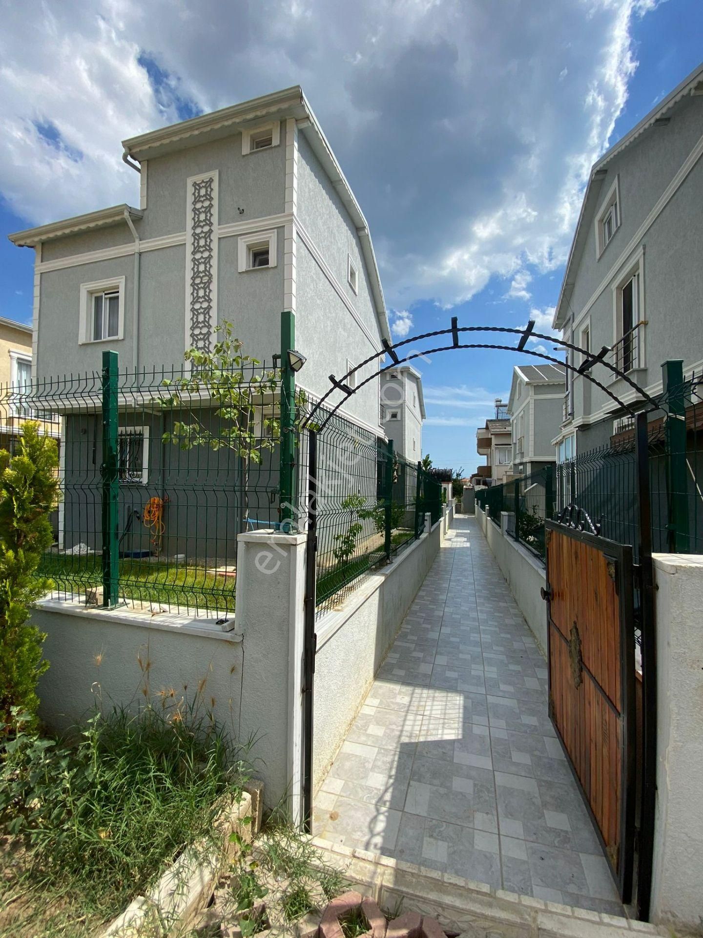 B-111 Marmara Ereğlisi Yeniçiftlik Mahallesi Satılık 3+1 Villa - Görsel 3