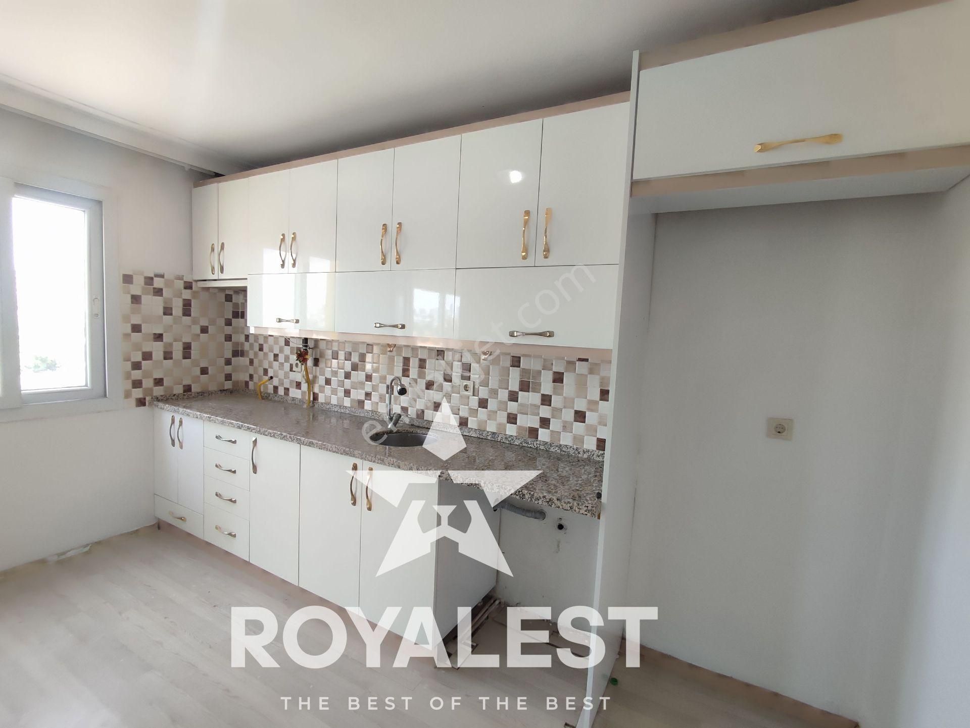 Royalest'ten İçi Yapılı Bulvar Üzeri Her Türlü Ulaşıma Kolay
