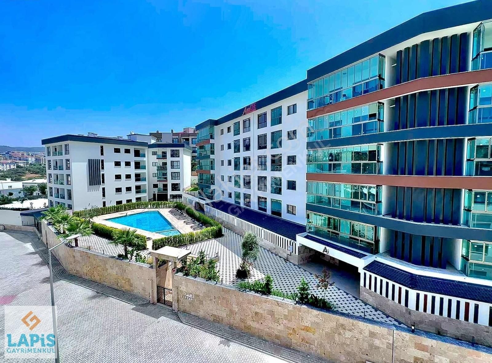 Manzaralı-premiyum Kalite-yerden Isıtma-doğalgaz-otopark-havuzlu - Görsel 23