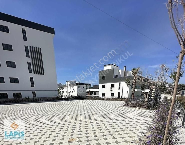 Manzaralı-premiyum Kalite-yerden Isıtma-doğalgaz-otopark-havuzlu - Görsel 28