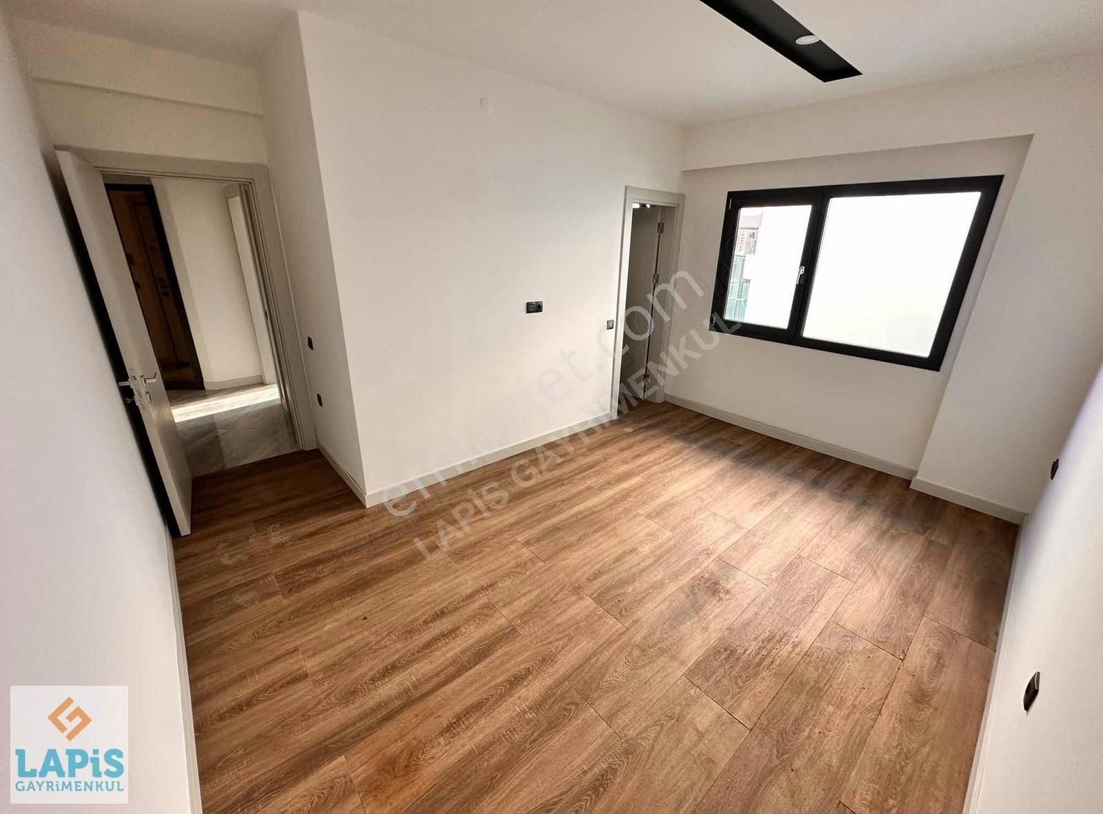 Manzaralı-premiyum Kalite-yerden Isıtma-doğalgaz-otopark-havuzlu - Görsel 2