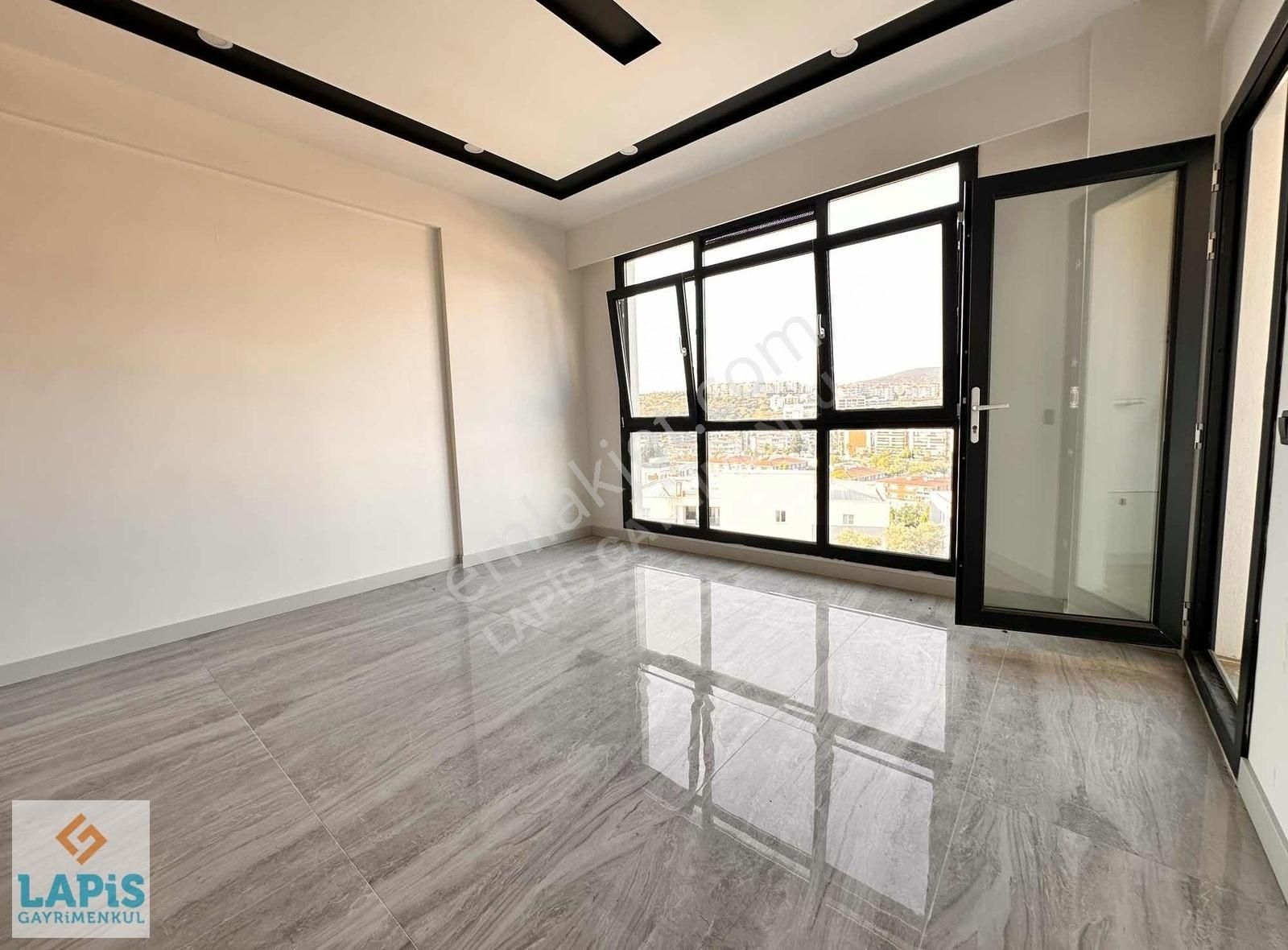 Manzaralı-premiyum Kalite-yerden Isıtma-doğalgaz-otopark-havuzlu - Görsel 17