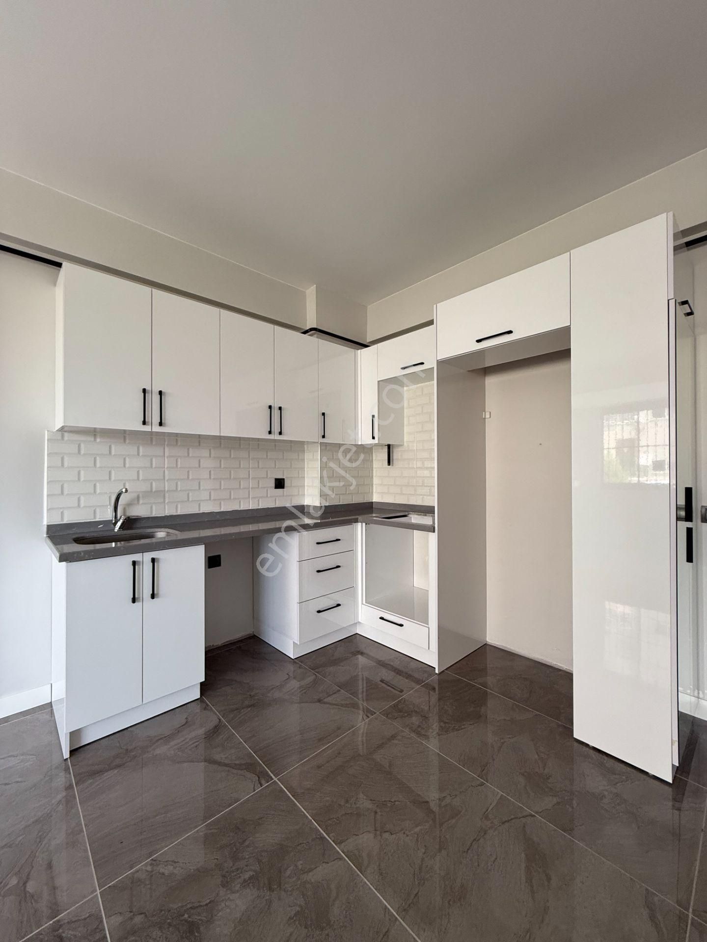 Sarıçam Çarkıpare'de 1+1 44 M2 İskanlı Kiralık Daire - Görsel 17