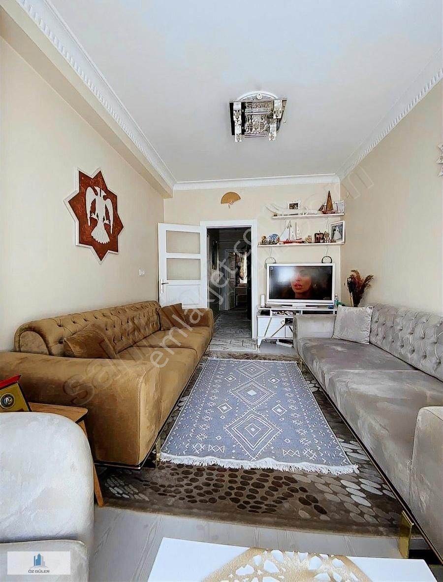 Öz Güler Gayrimenkul'den Merkezi Konum 2+1 Satılık Daire