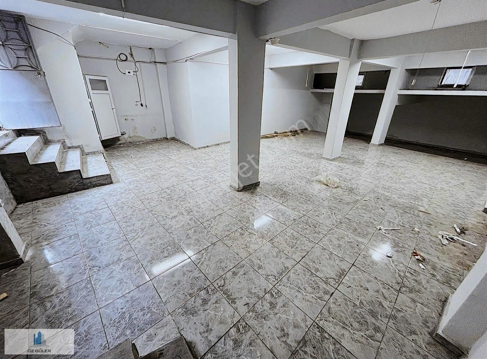 Öz Güler Gayrimenkul'den Merkezi Konum Kiralık Dükkan