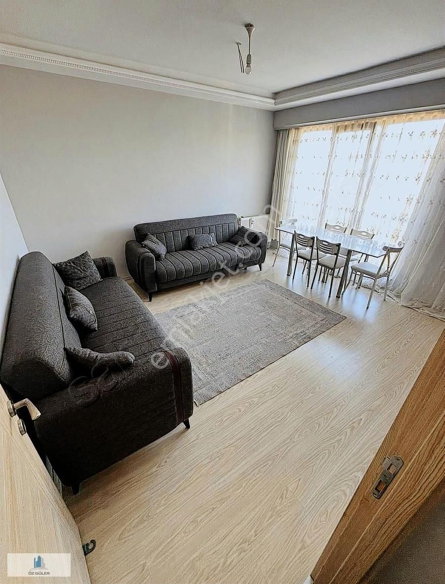 Öz Güler Gayrimenkul'den Site İçerisinde Eşyalı Kiralık Daire