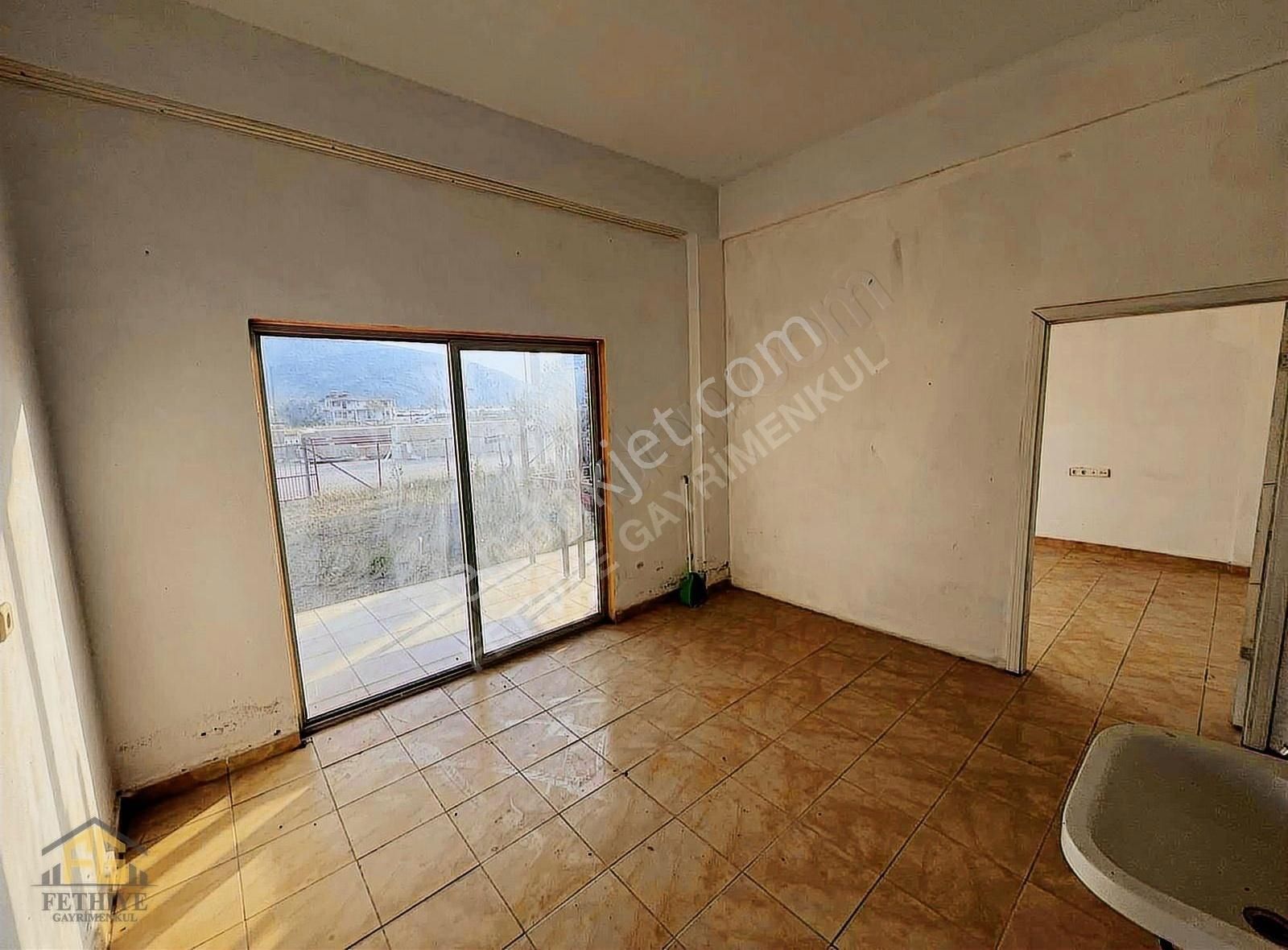 Karaçulha Çevre Yolu Üzeri Kiralık Ruhsatlı Dükkan