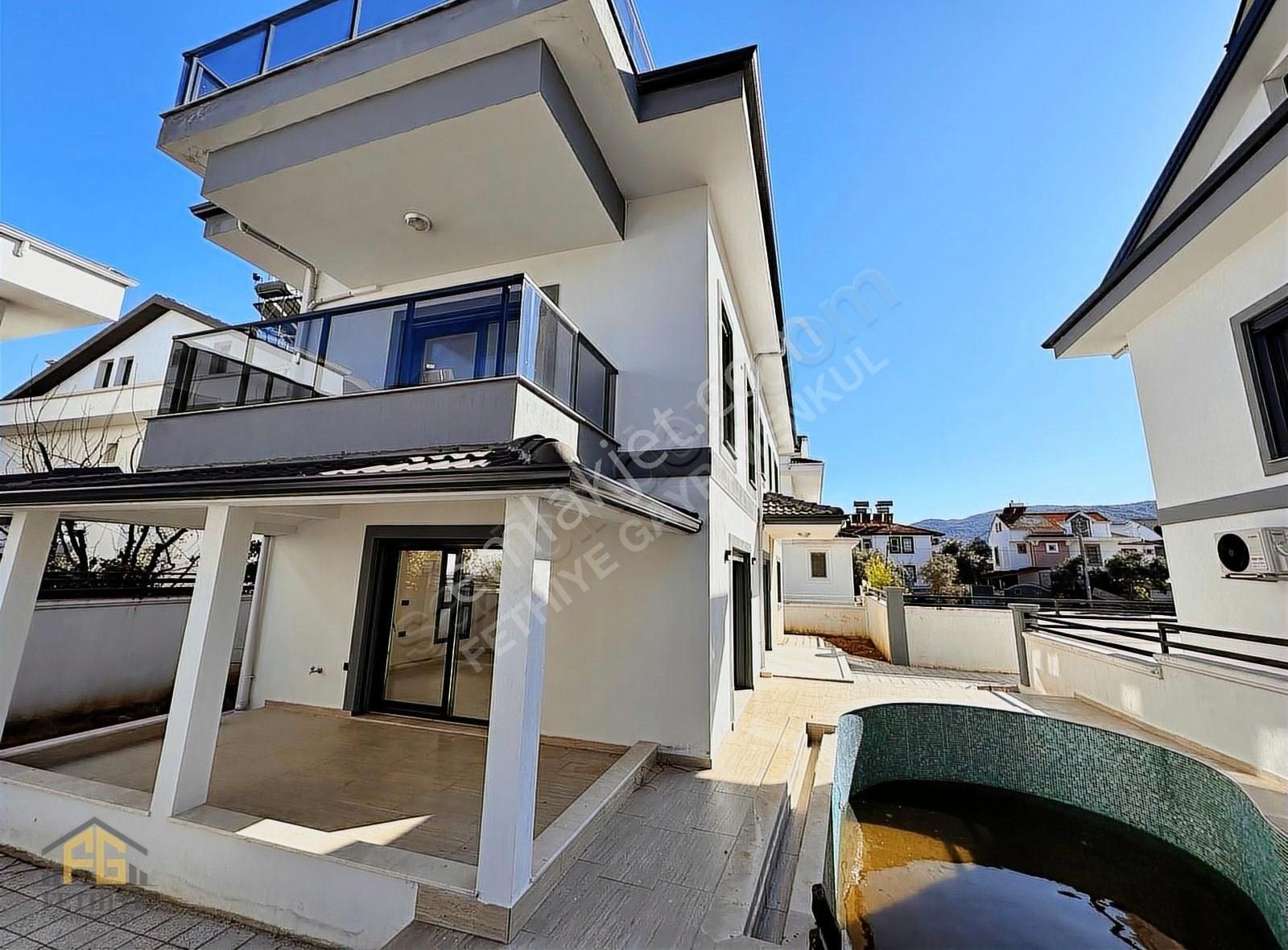 Fethiye Gayrimenkulden Babataşı Mh. Müstakil Havuzlu 5+1 Villa