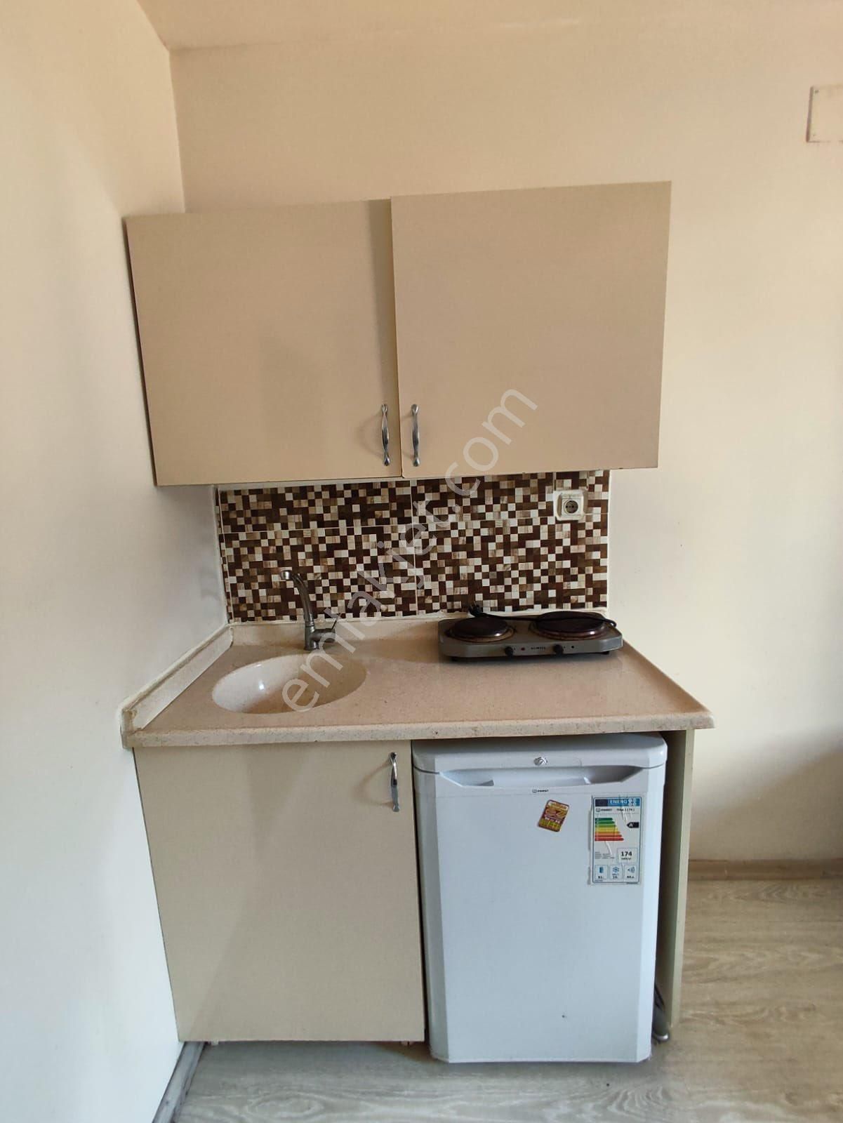 Duygu Cafe Arkasında Eşyalı Kiralık 1+0 Daire