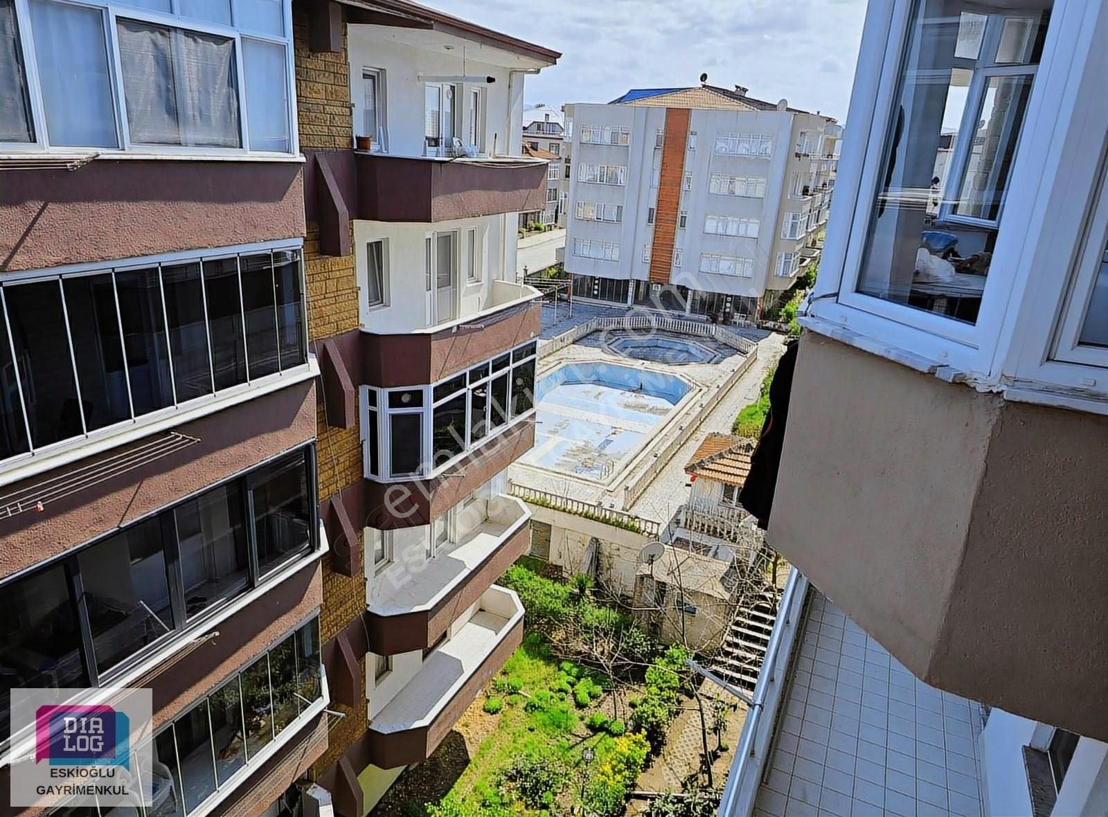 Eskioğlu'ndan Denize 100 Mt Manzaralı 2+1 Daire