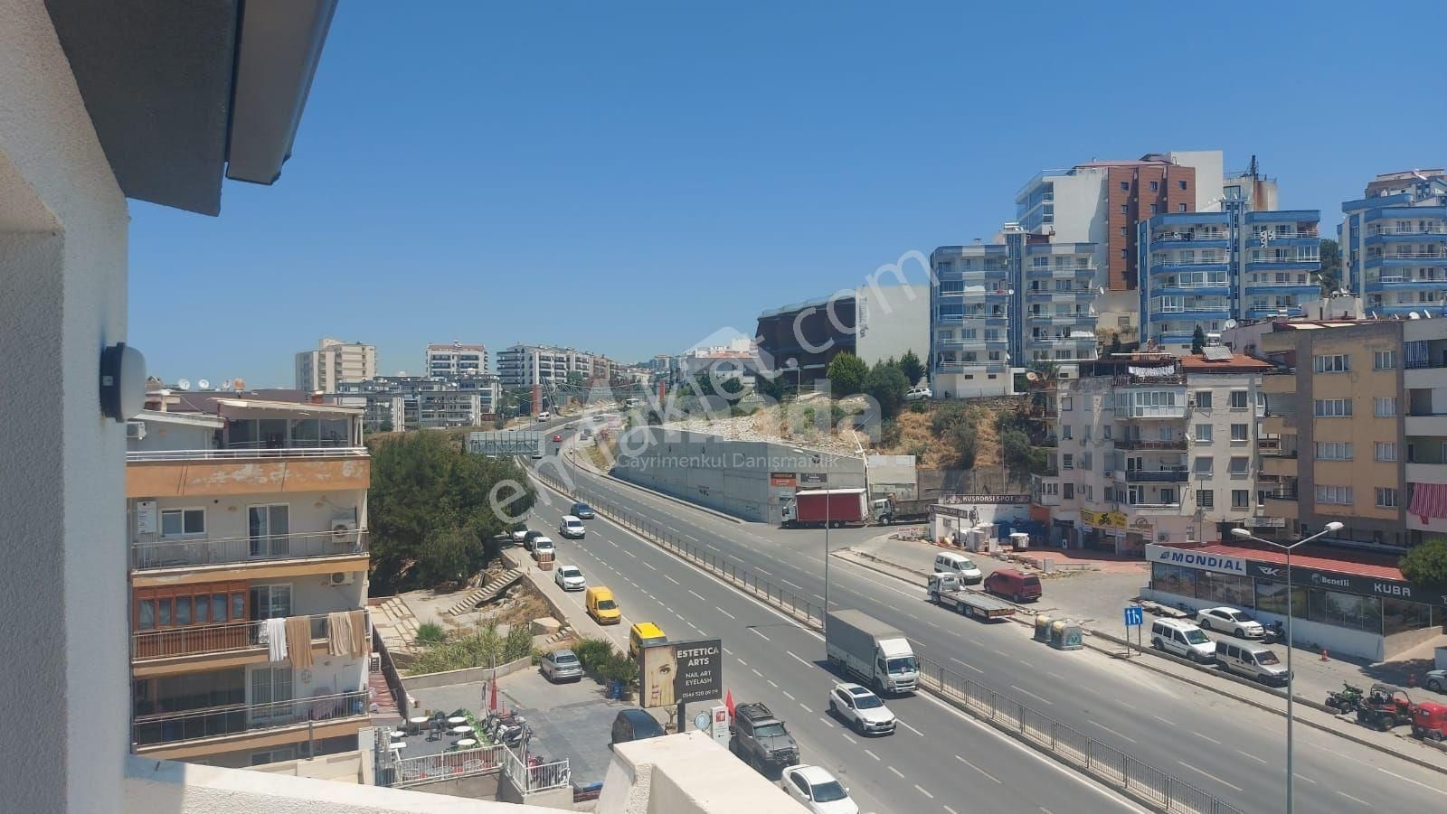 Kuşadası'nda Kiralık Komple Bina Ve Ofis Katları