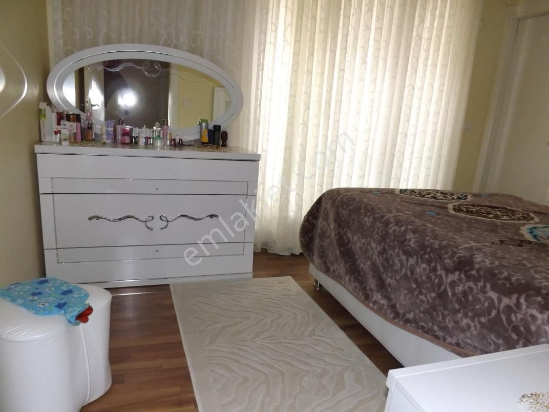 3+1 Acil Satılık Daire (üsküdar)