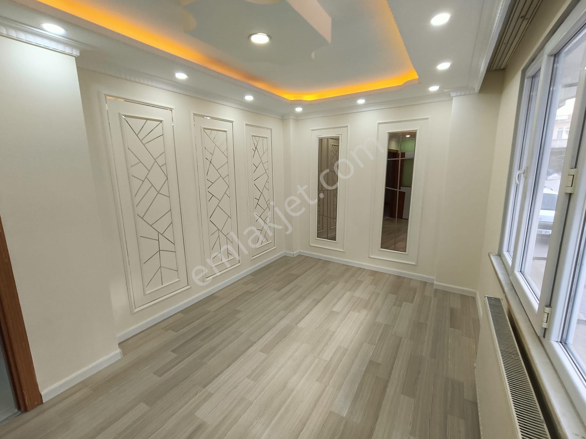 Beylikdüzü Osb Yakınında Acil Satılık 2+1 Daire.