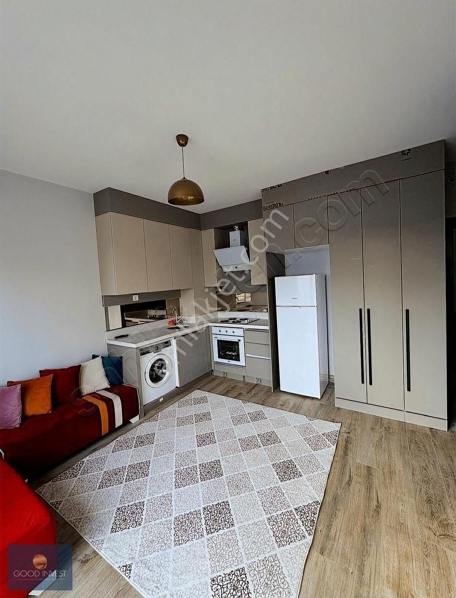 Yaşamkentte Merkezi Konumda Eşyalı 1+1 Kiralık Daire