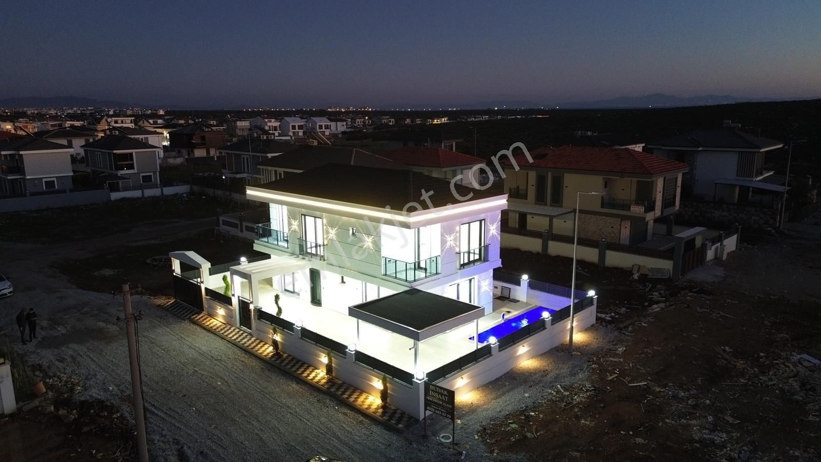 Didim’de Satılık Lüks Villa