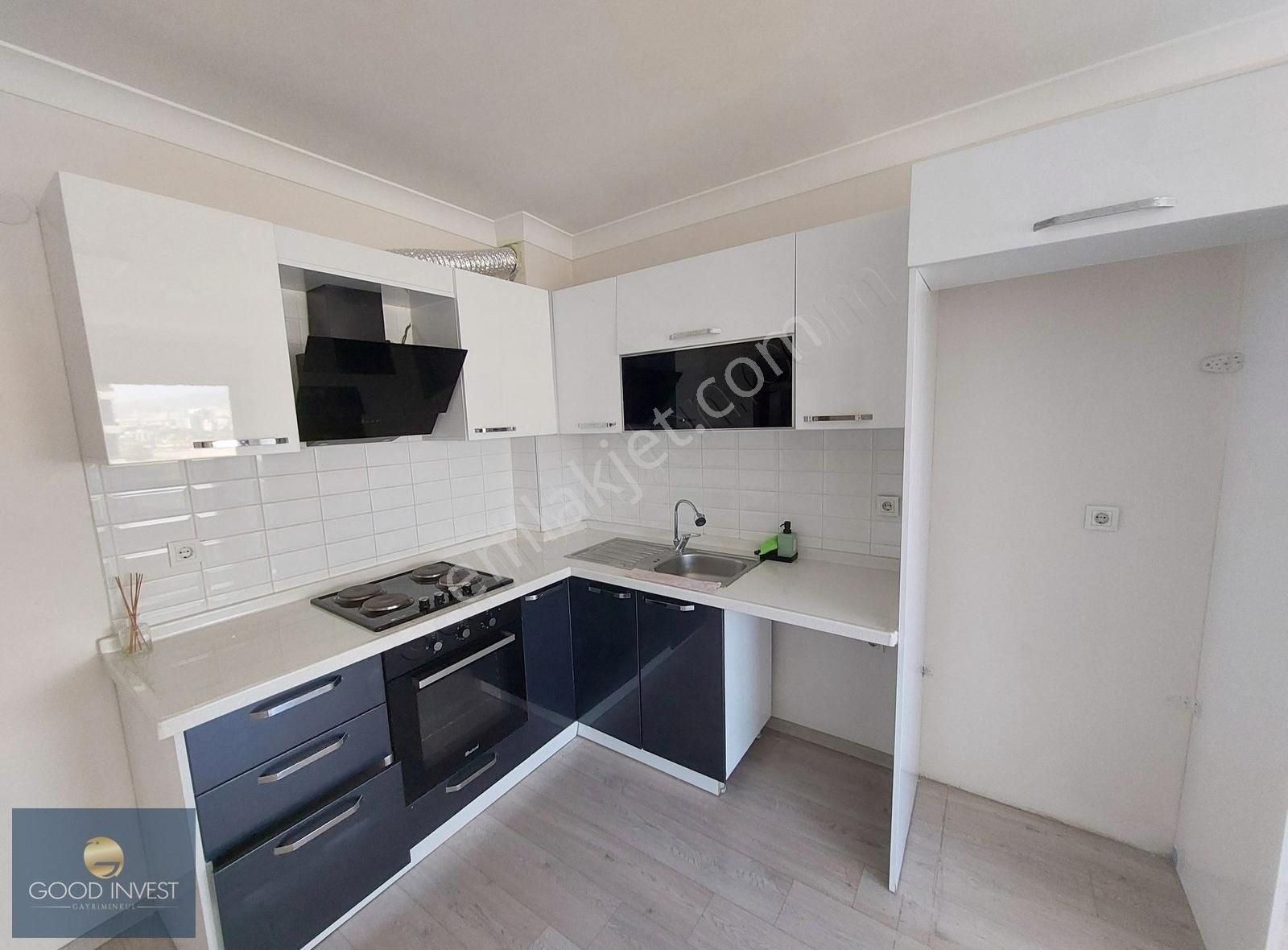 Anadolu Bulvarı Üzeri Hastane Metro Yakını 1+1 Kiralık Daire