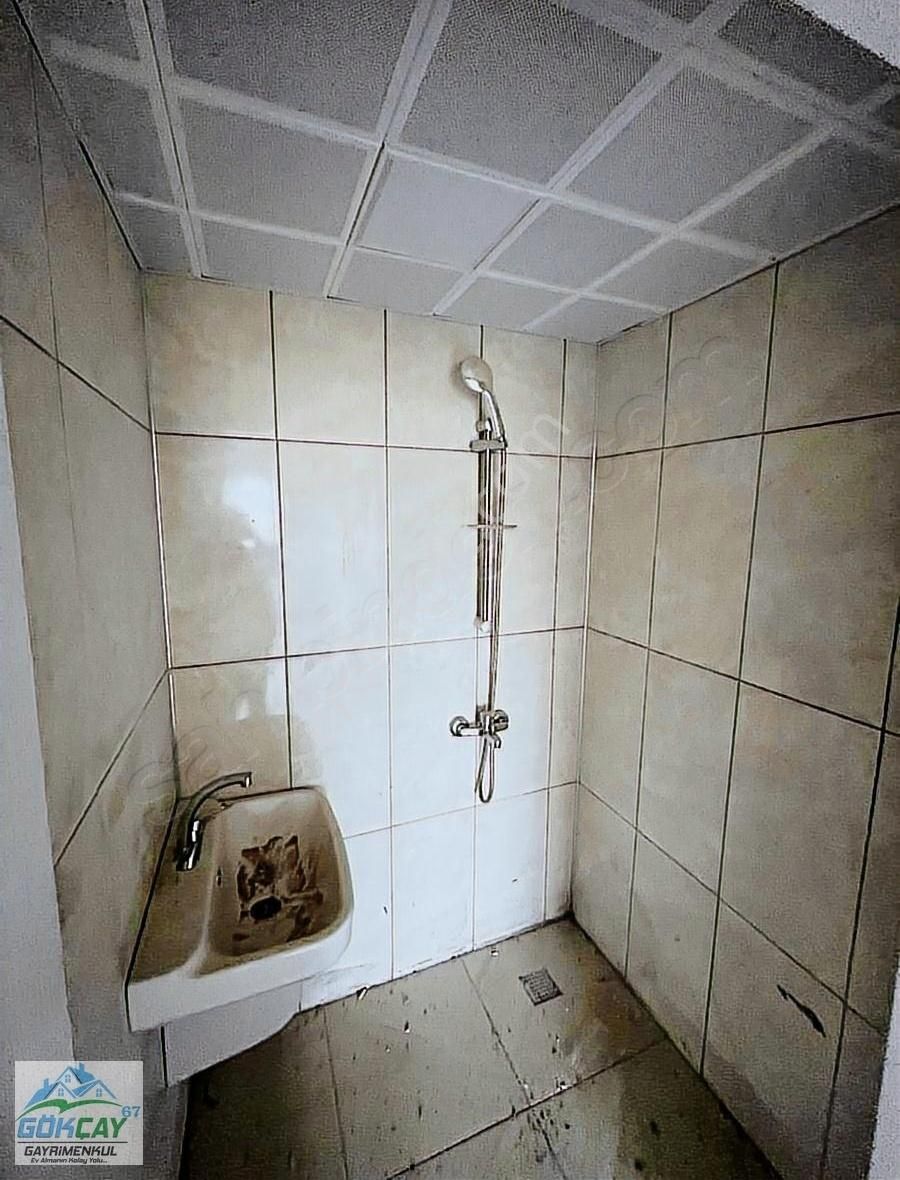 Site İçinde Acil Satılık 3+1 Ebeveyn Banyolu Havuz Cepheli Daire - Görsel 17