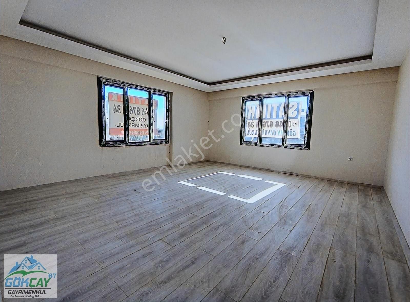 Site İçinde Acil Satılık 3+1 Ebeveyn Banyolu Havuz Cepheli Daire - Görsel 4