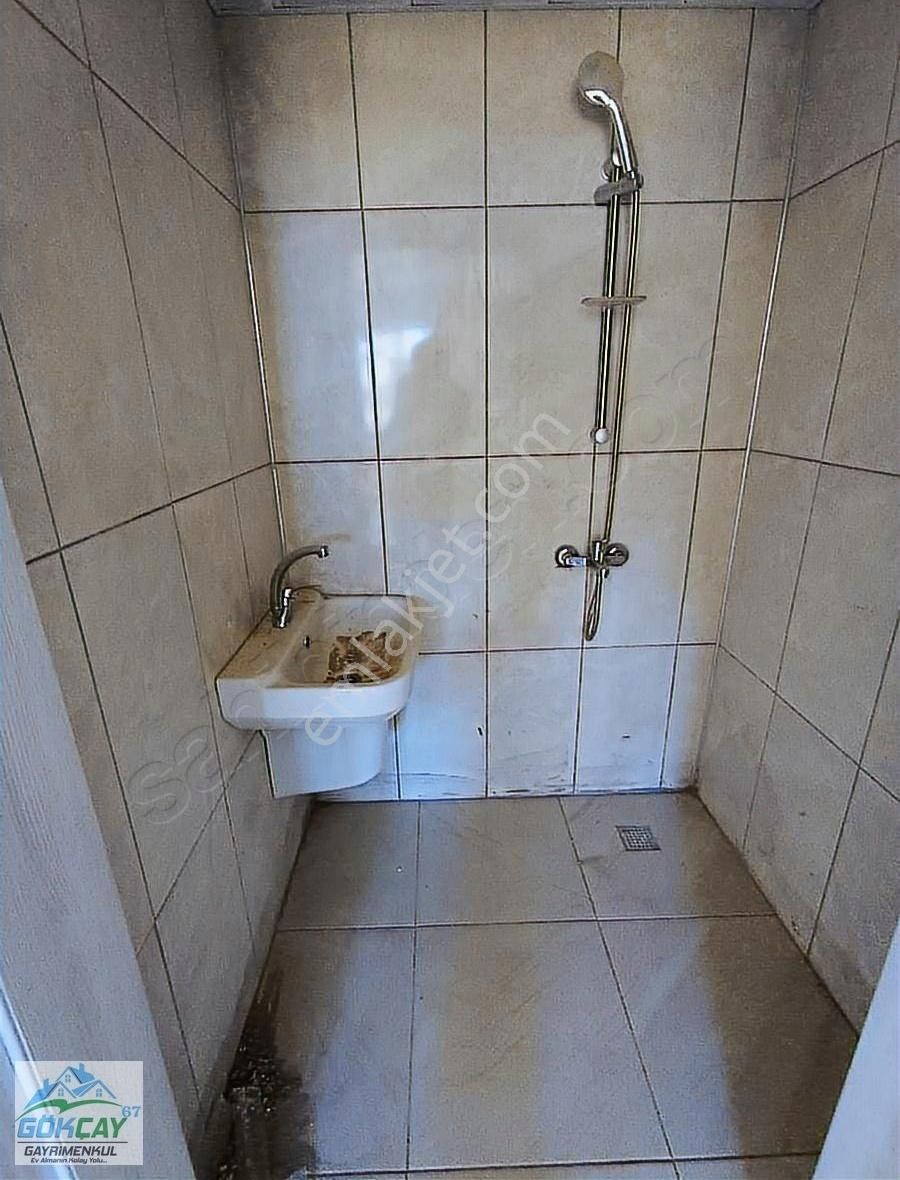 Site İçinde Acil Satılık 3+1 Ebeveyn Banyolu Havuz Cepheli Daire - Görsel 27