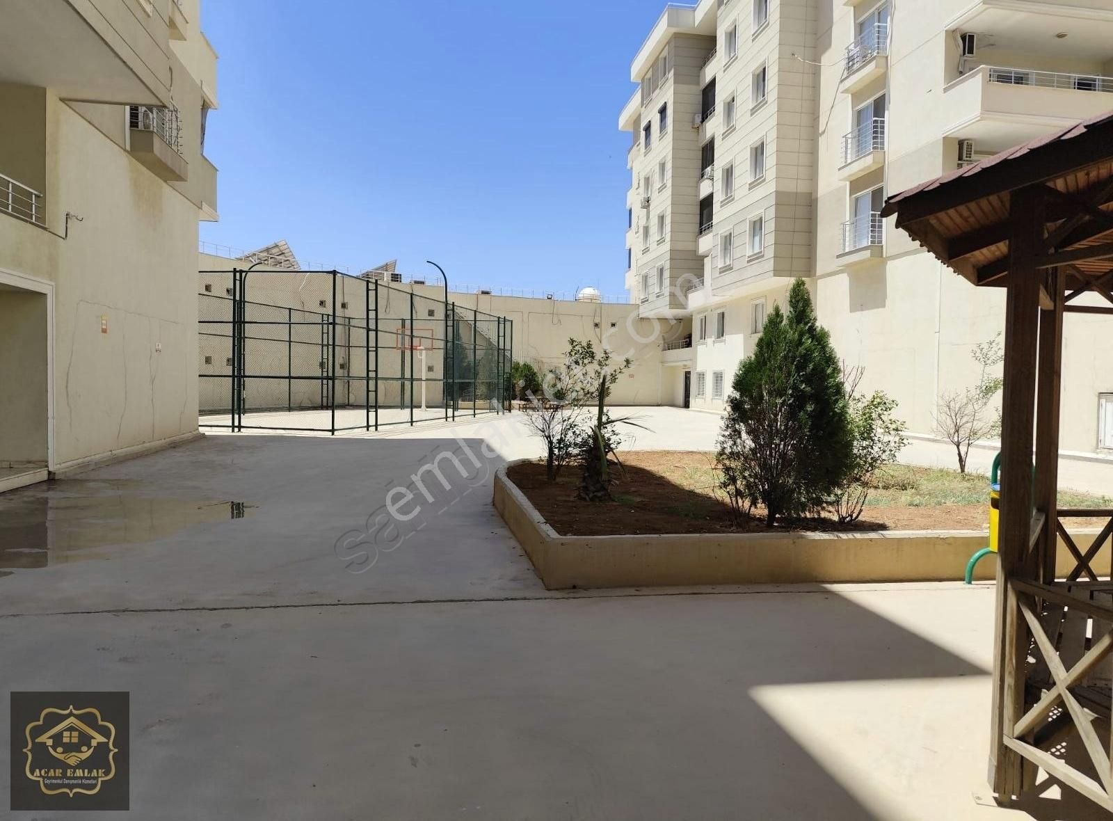Acar Emlaktan 8 Mart Mah Vikent Sitesinde 155 M23+1 Lüks Daire