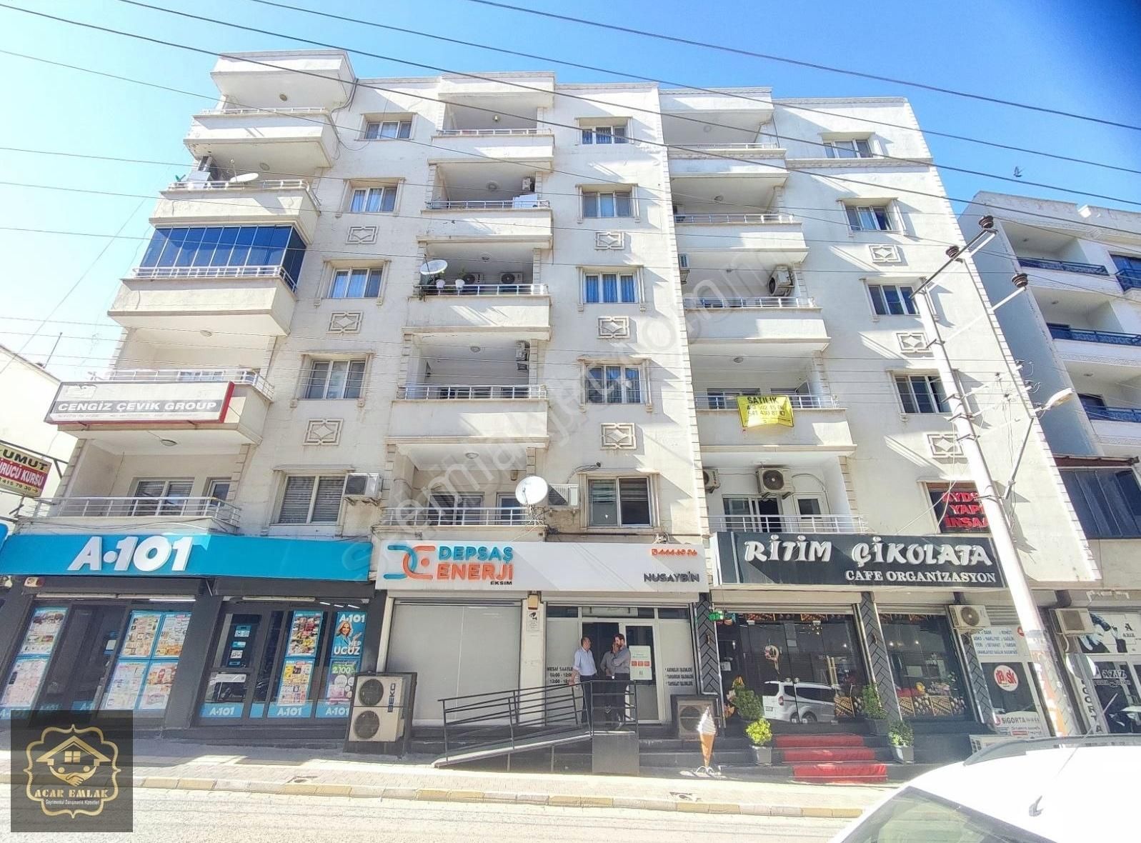 Acar Emlaktan Yenituran Mah Çarşı Merkezde 3+1 177m2 Lüks Daire