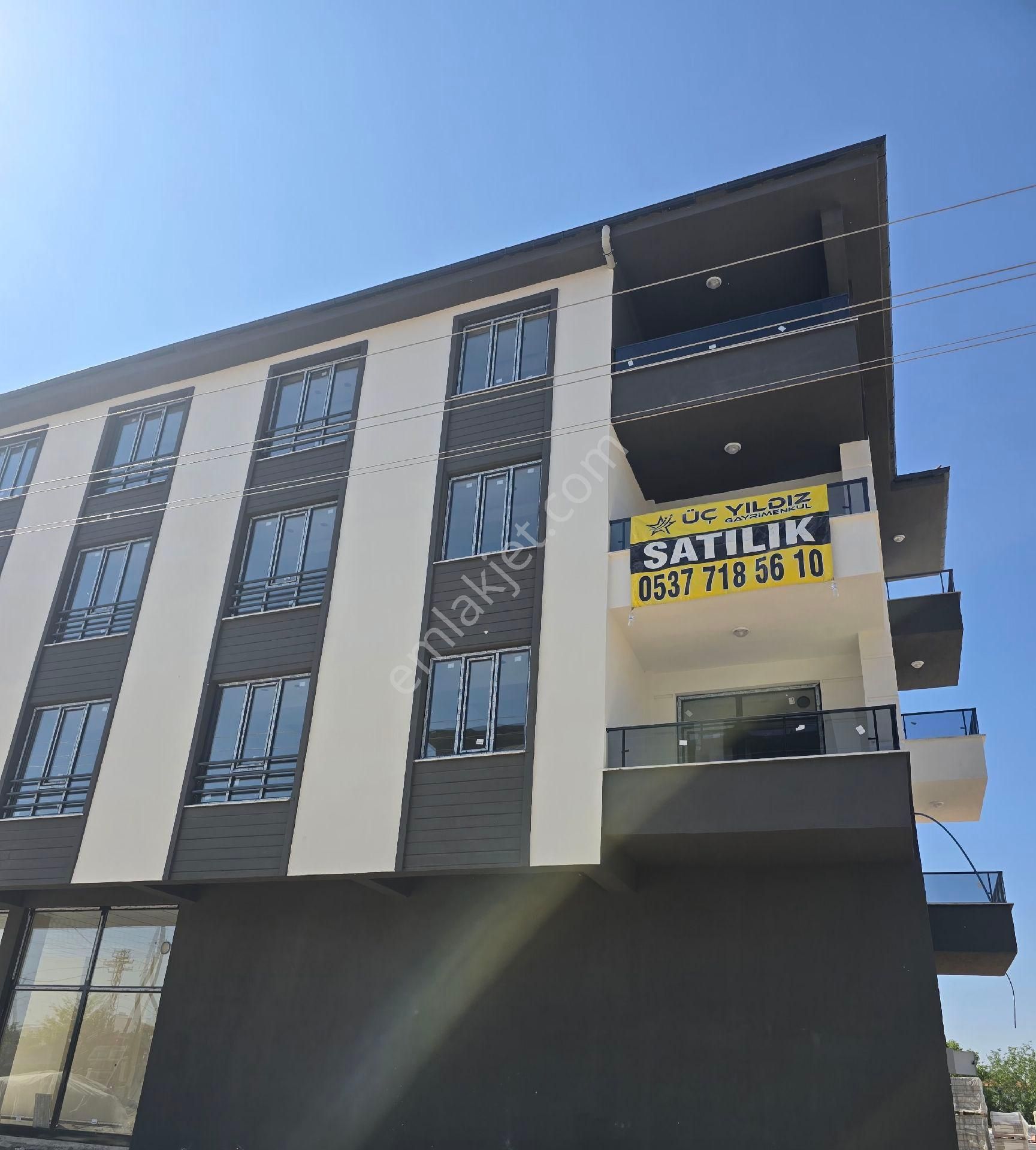 Karaman Yolu,na Cephe Arakat Asansörlü Lüx 2+1 Dairemiz Satılık