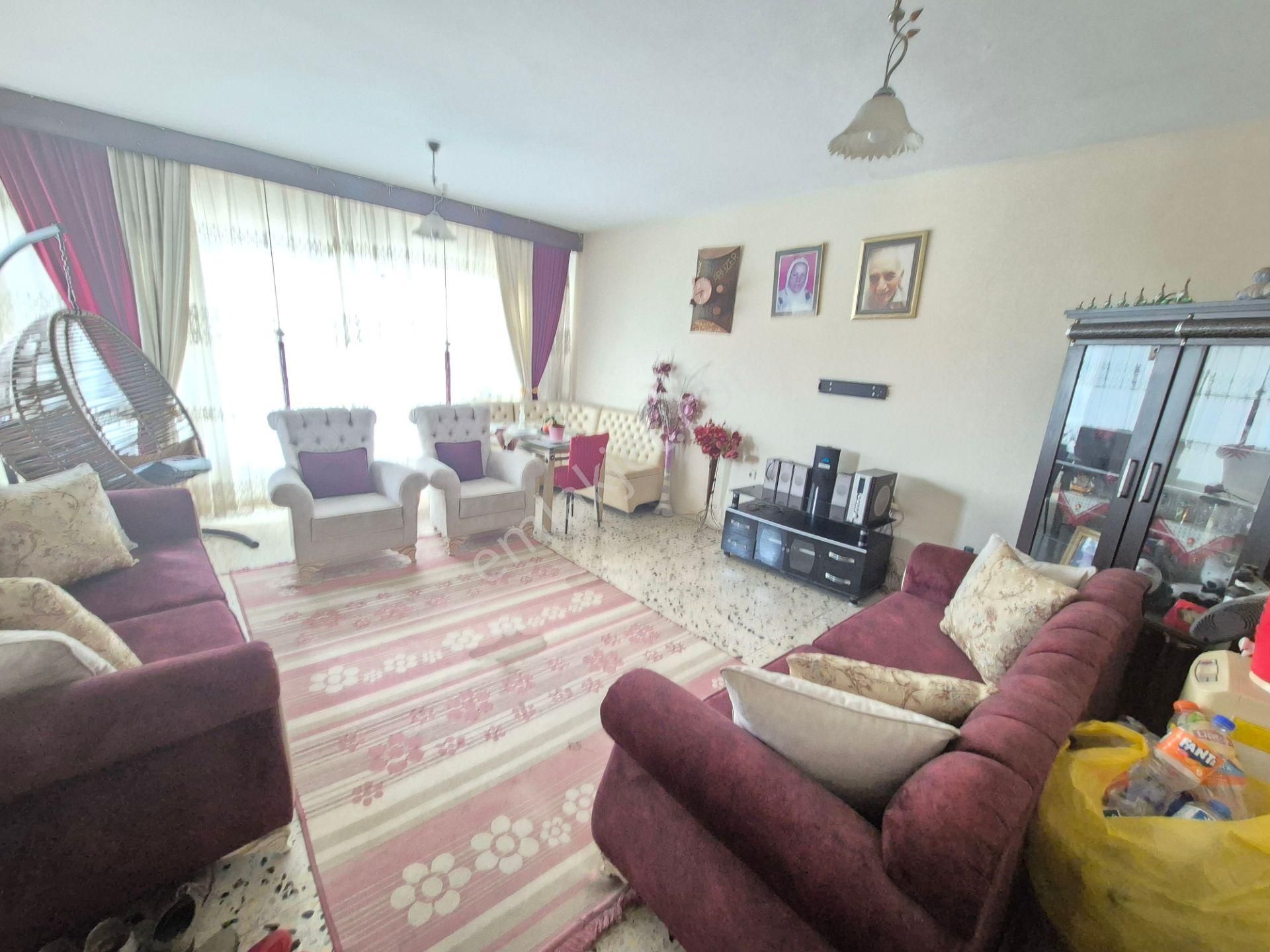 Prestij'den İhsaniye'de Su Hastane Civarı Asansörlü 3+1 Daire