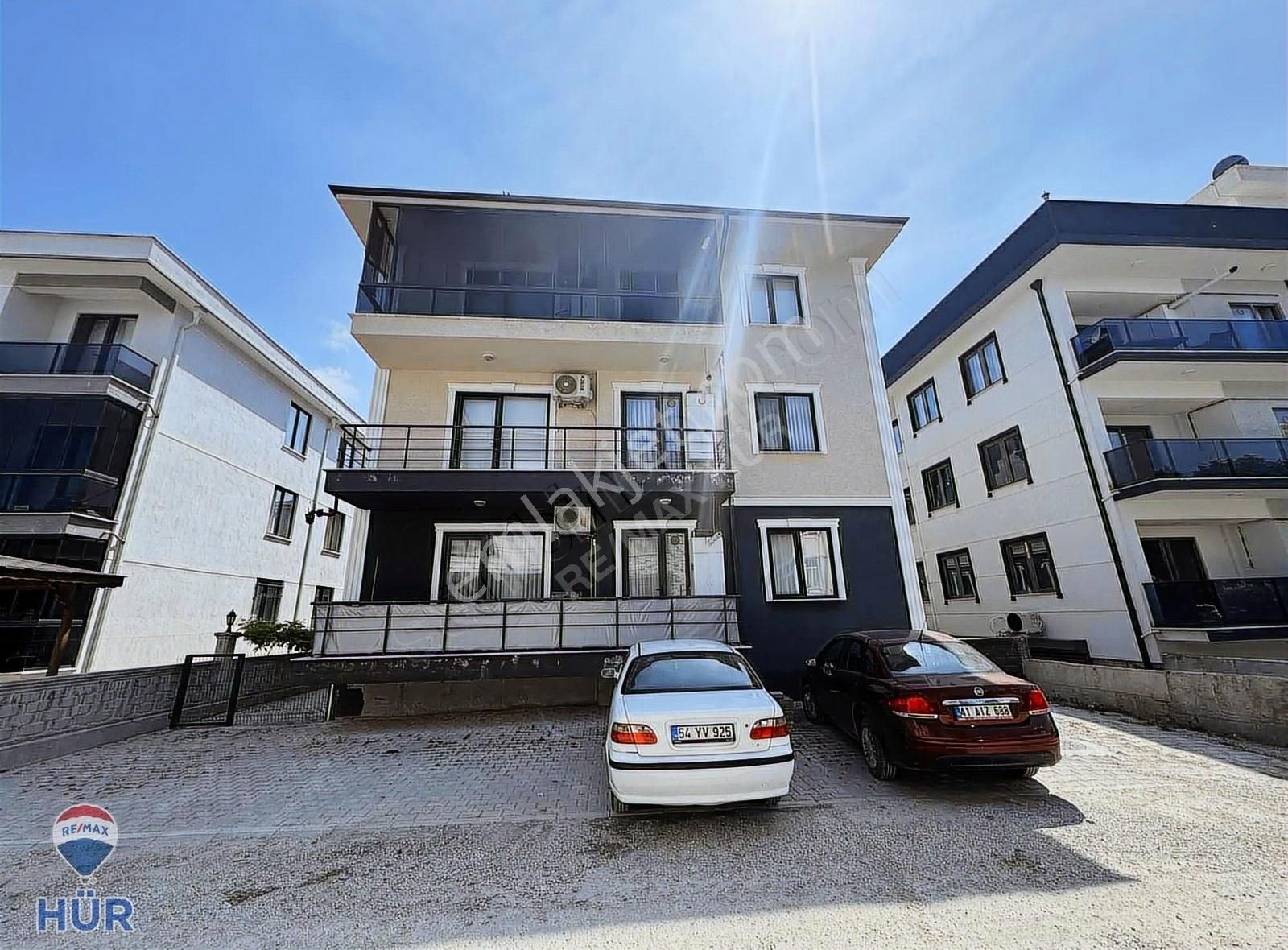 Remax Uğur Çakar'dan Beyhekim Hastanesi Yakını Kiralık 2+1 Daire