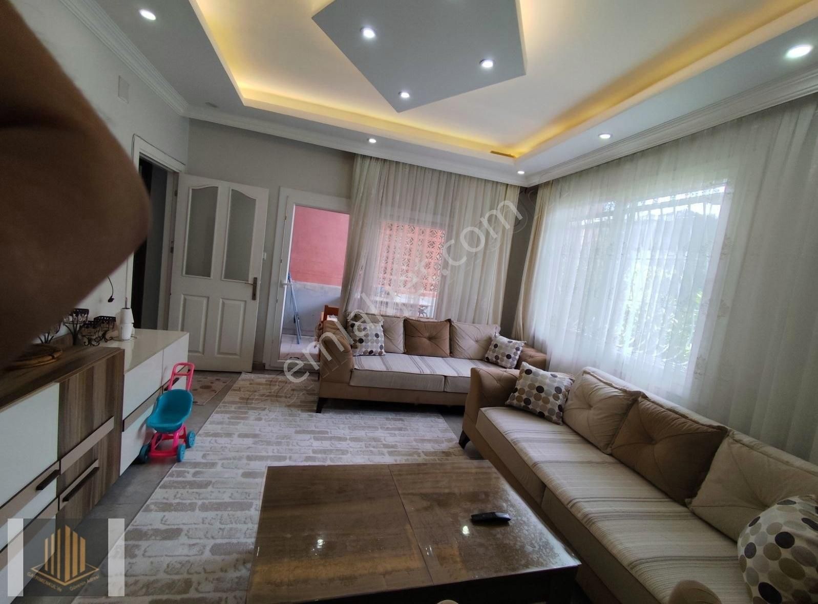 Sağlam'dan Mithatpaşada 2 Katlı Satılık Müstakil