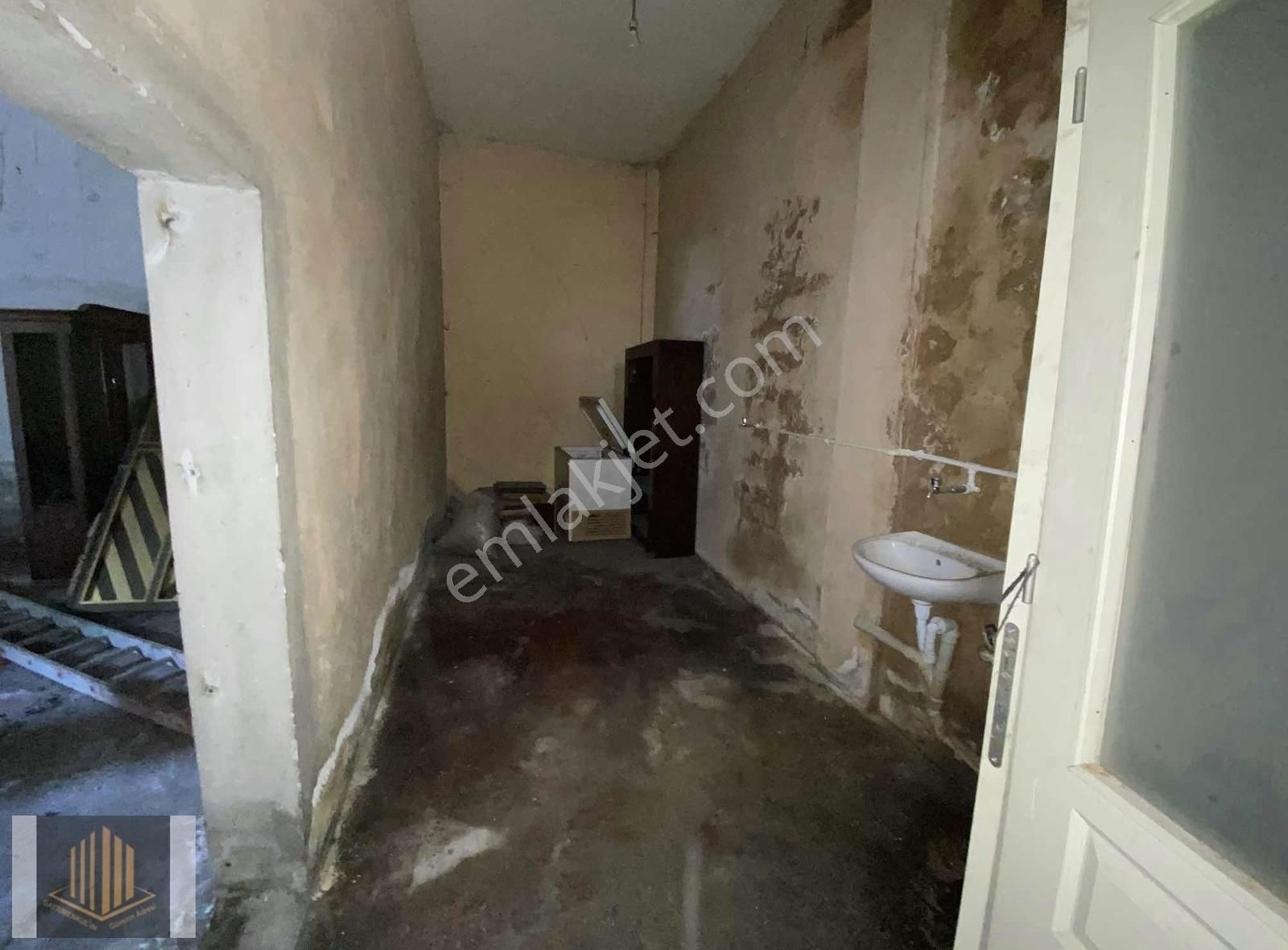 Sağlam'dan İsmetpaşa'da Kiralık 120 Metre Dükkan