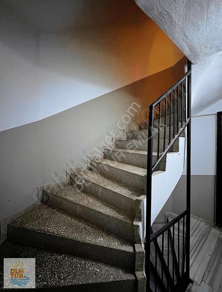 Dlm Tur'dan Merkezde Satılık 3+1 Daire - Görsel 17