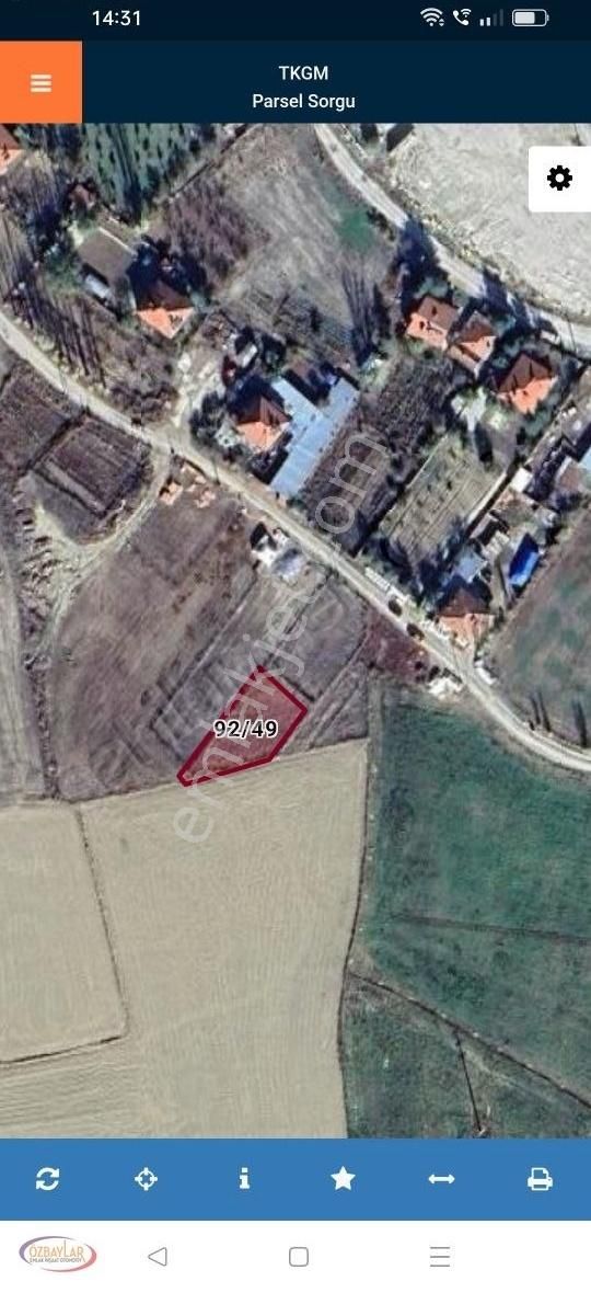 Isparta Şarkıkaraağaç Çami Kebir Mahallesinde Satılık Arsa