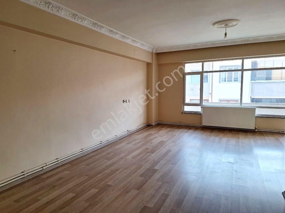 Adapazarı Merkezde Kiralık 3+1 Daire - Görsel 28