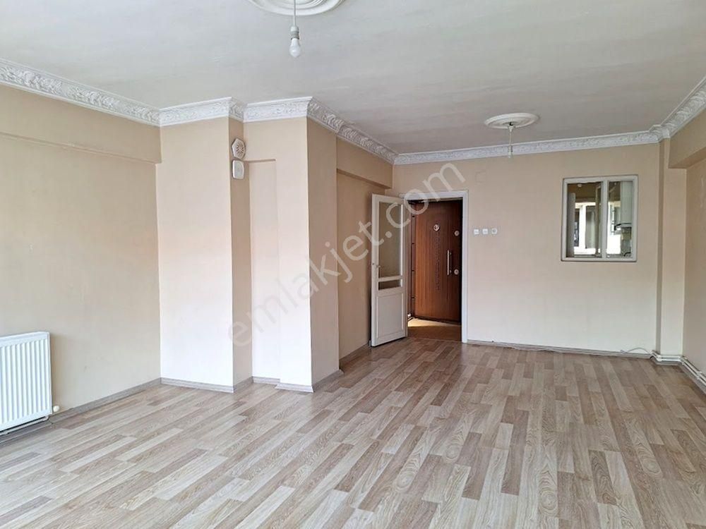 Adapazarı Merkezde Kiralık 3+1 Daire - Görsel 19