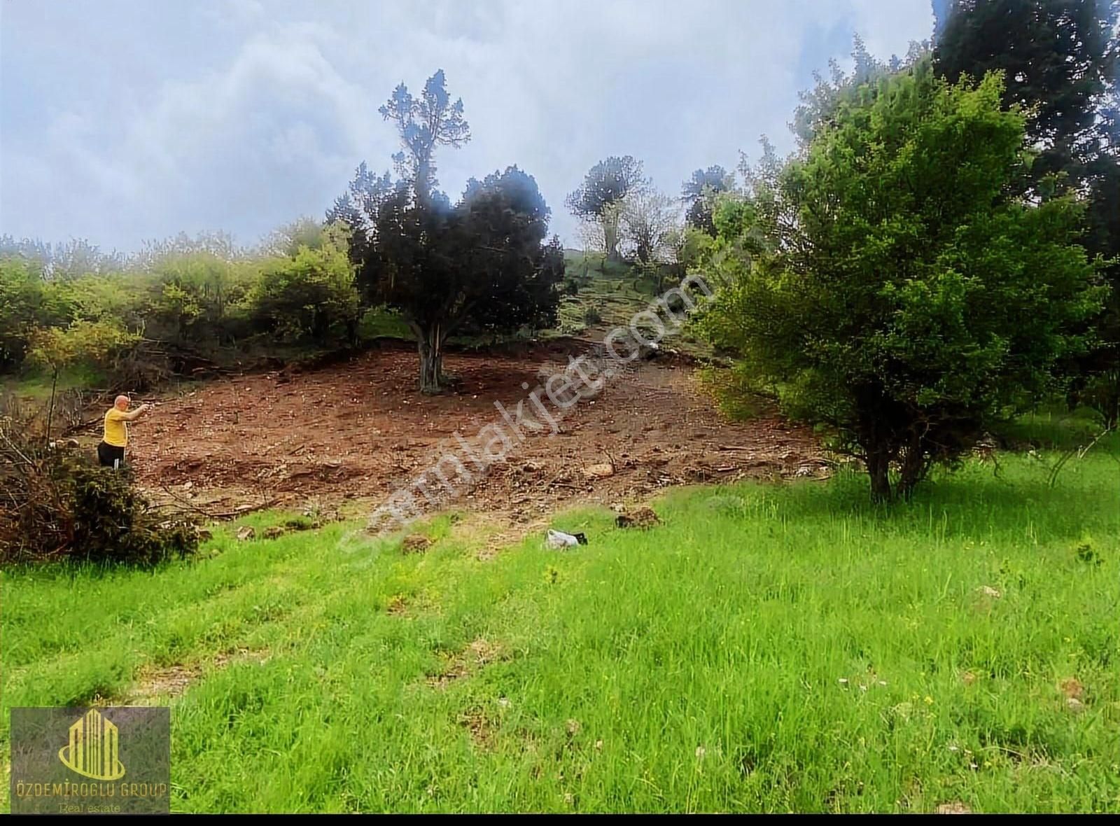 Saklıkent Yolu Üzerinde İnşaat İzni Var Yolu Var 300 Metre Kare