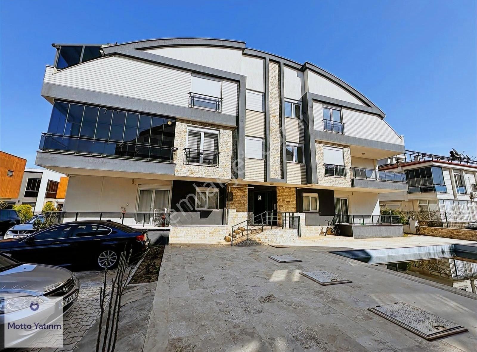 Burhan Aydın Dan Güzeloba Da Site İçinde Şık, Loft 3+2 Daire