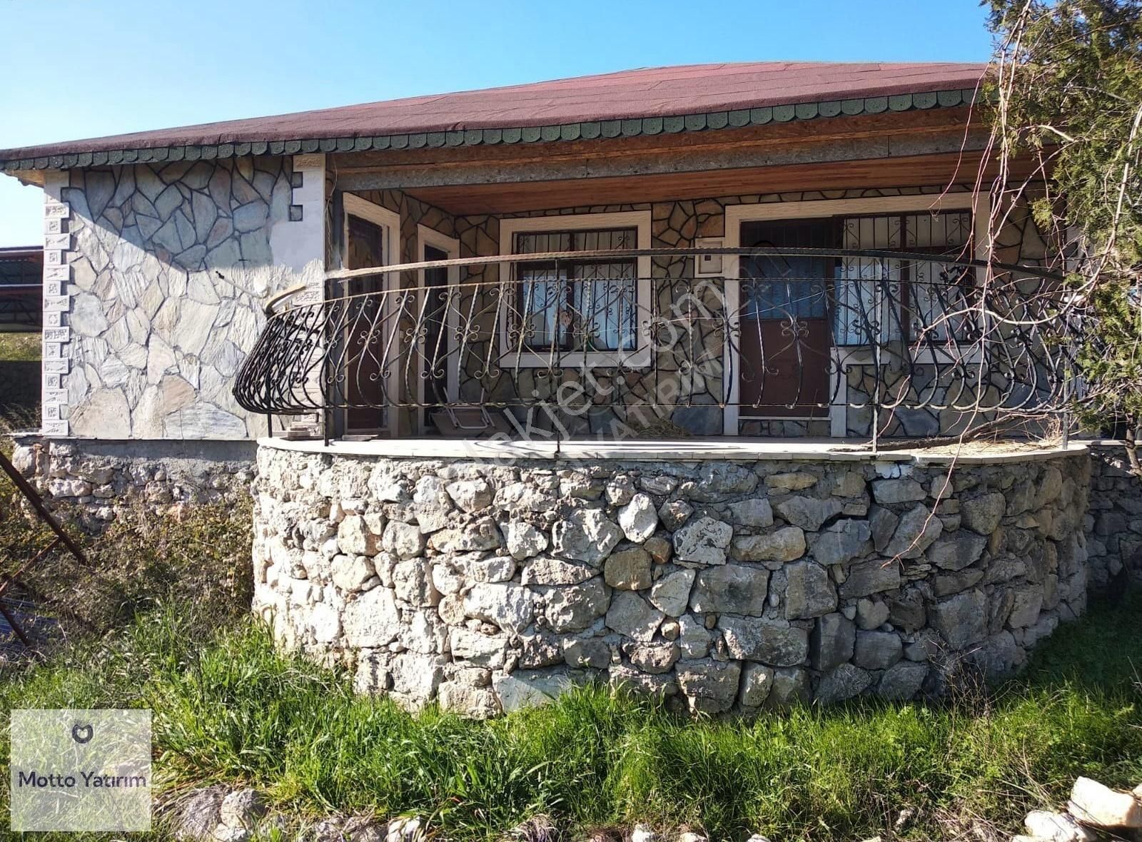 Kocaaliler 14.484 M² Taş Evli Çiftlik Arazisi