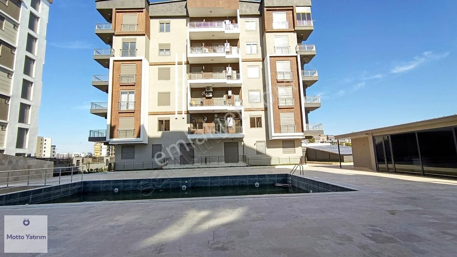 Altıntaş Mi Bella Sitesi Kapalı Otoparklı 1+1 Satılık Daire