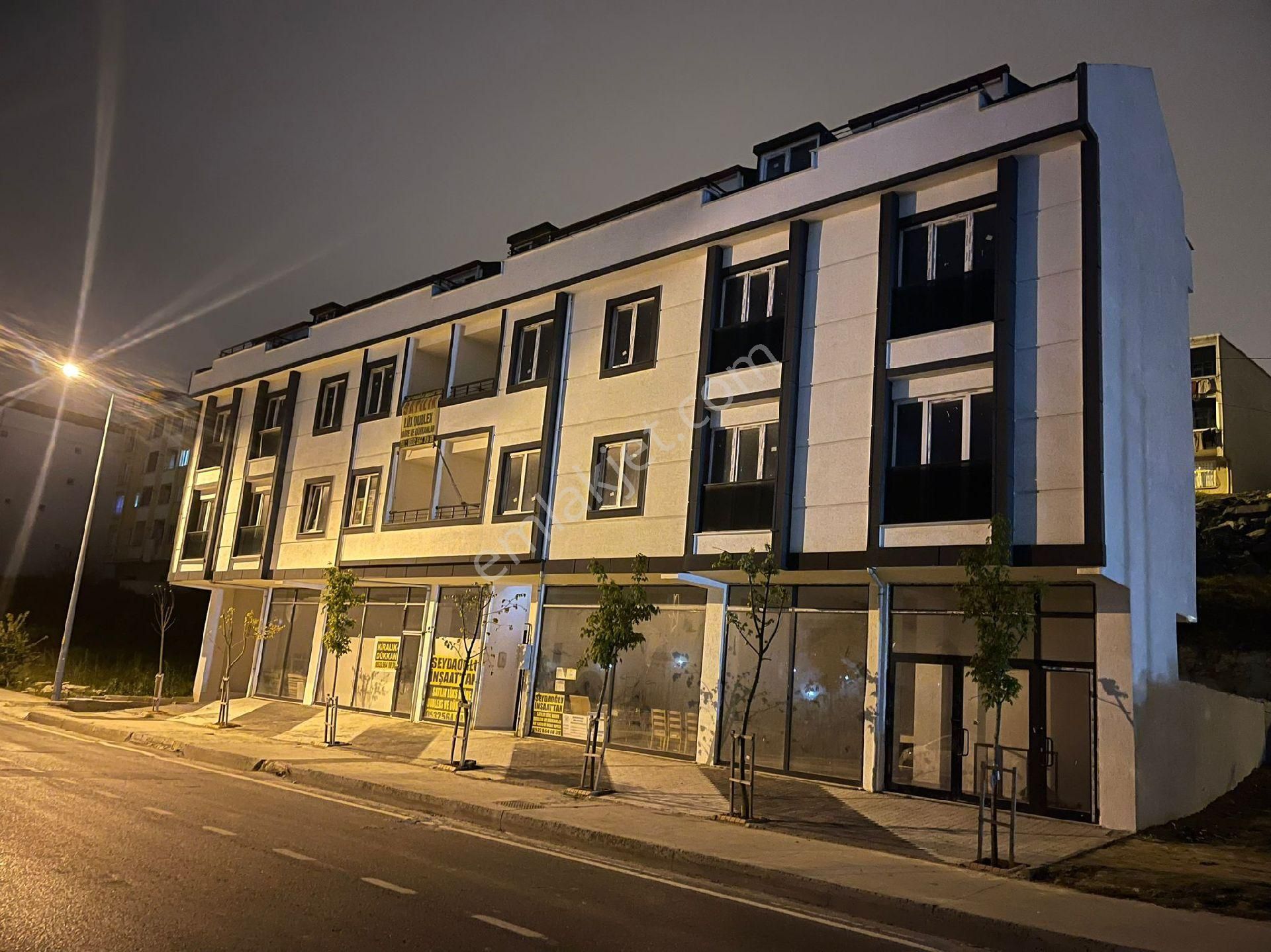 Arnavutköy Boğazköy İstiklal Mah Türksoy Cad Üzerinde 5+1 Satılık 190 M2 Sıfır Dubleks
