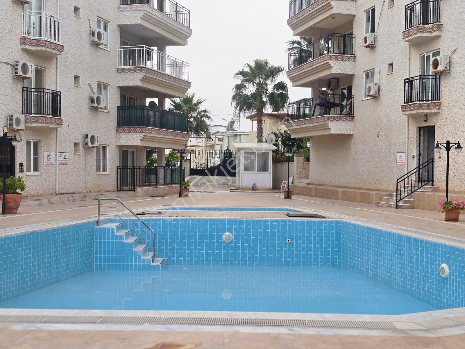 Altınkum’un Kalbinde 2+1 Daire – Yasmin Sitesi'nde Denize 500m Daire!