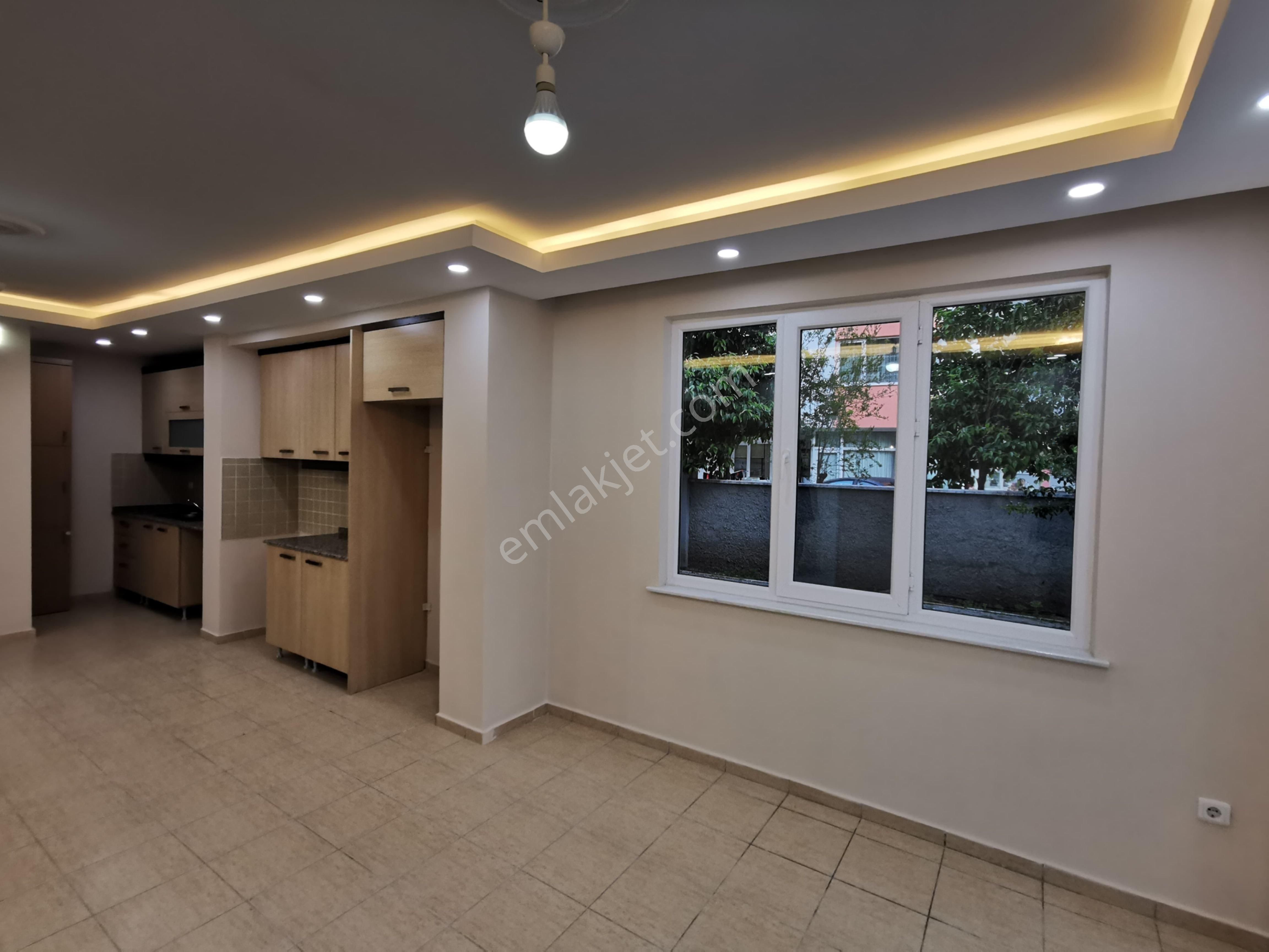 Antalya Konyaaltı Mükemmel Lokasyon Site İçi Tamamen Masrafsız 2+1 Satılık Daire