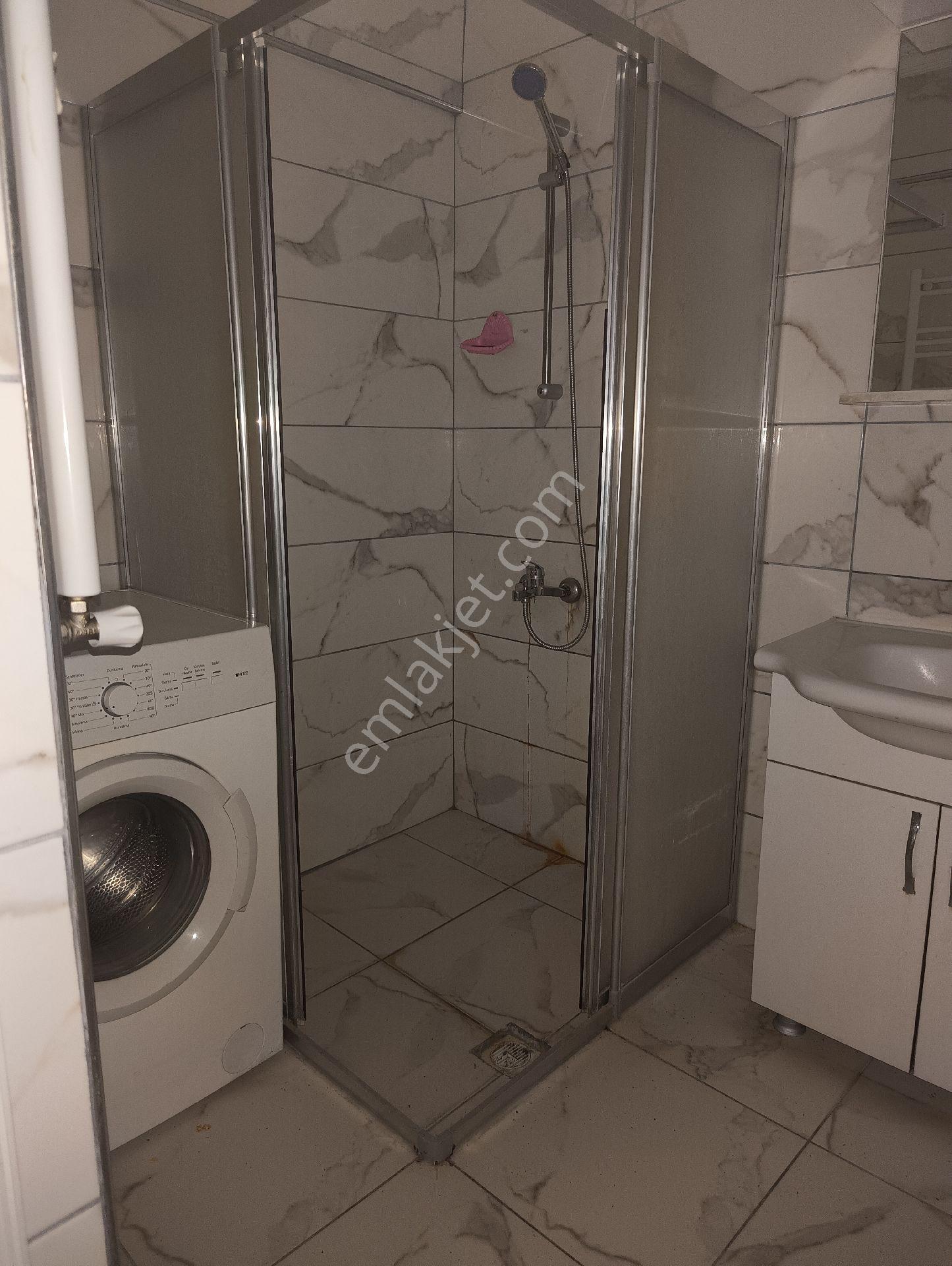 Kaçmaz Fırsat Edremit Merkezde Satılık 1+1 Daire + Dükkan - Görsel 11