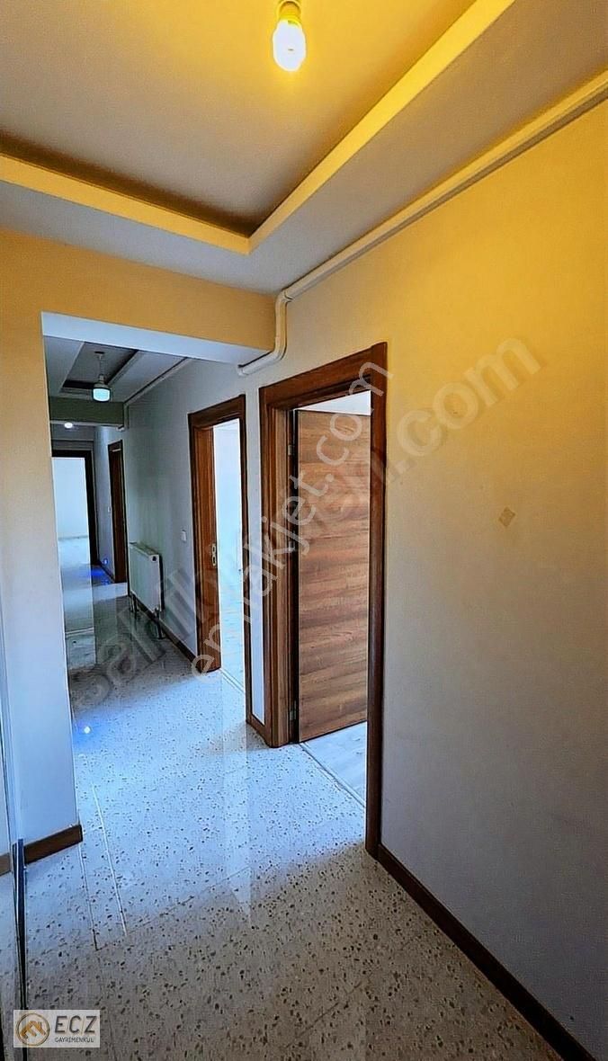 Ecz Gayrimenkul Den 3+1 Kiralık Doğal Gazlı Hacıbey Mah